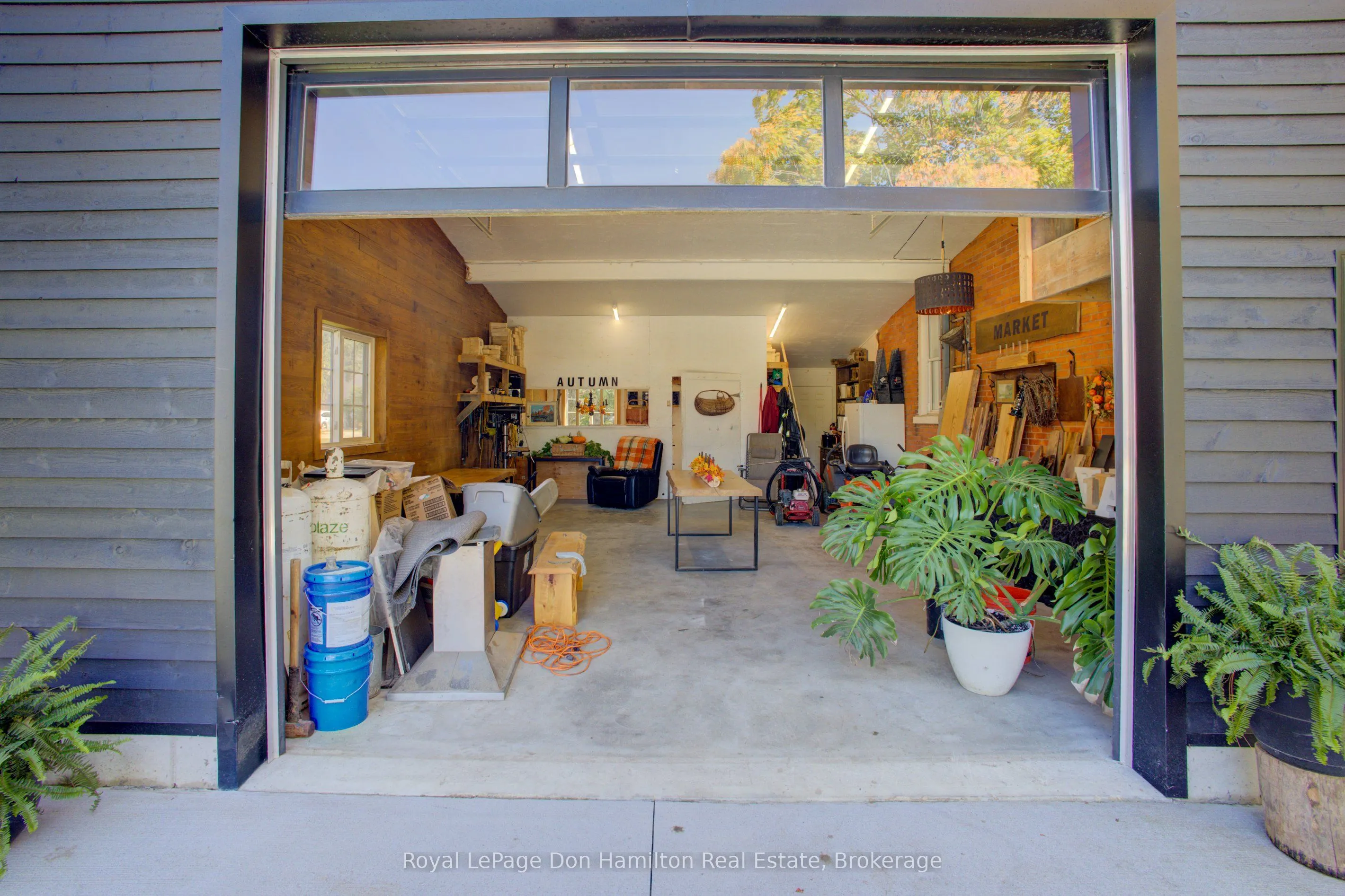 207 King Street