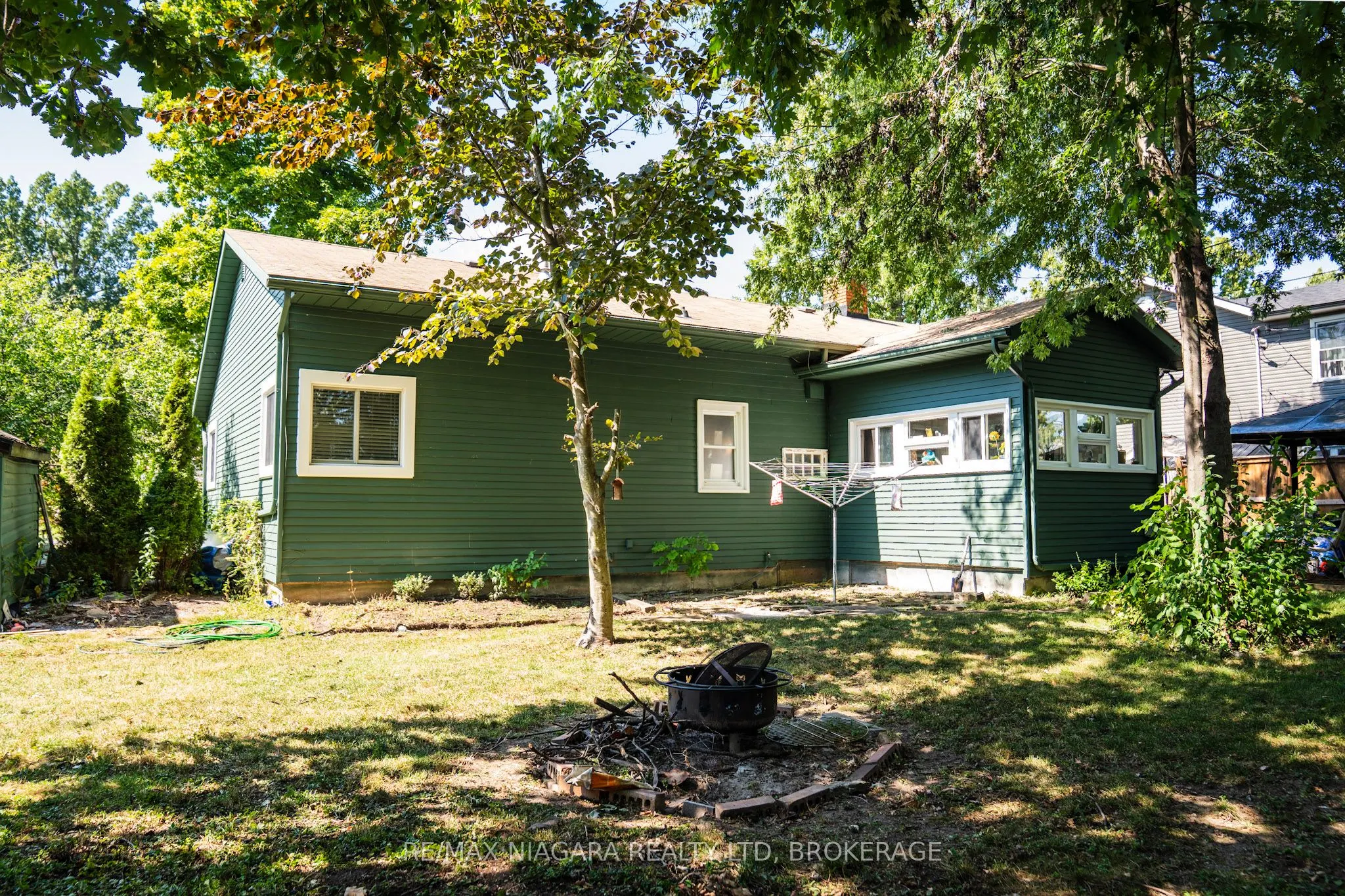 600 Lakeview Road