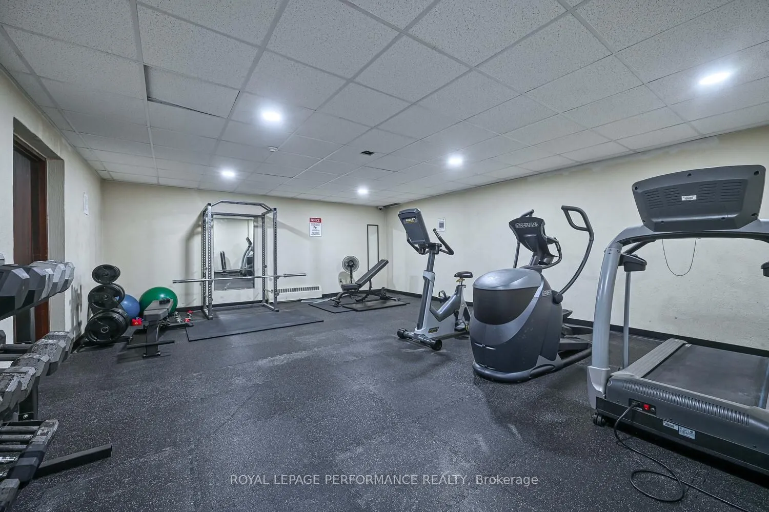 1356 Meadowlands Drive E, #607