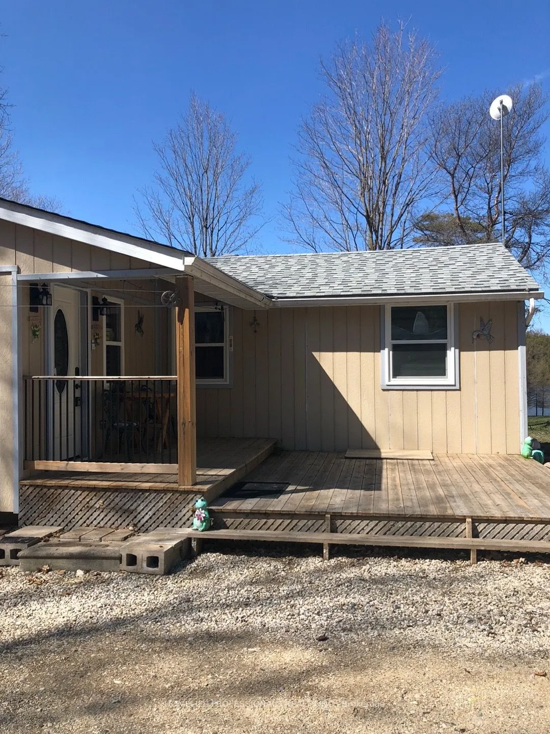 305573 Southline A