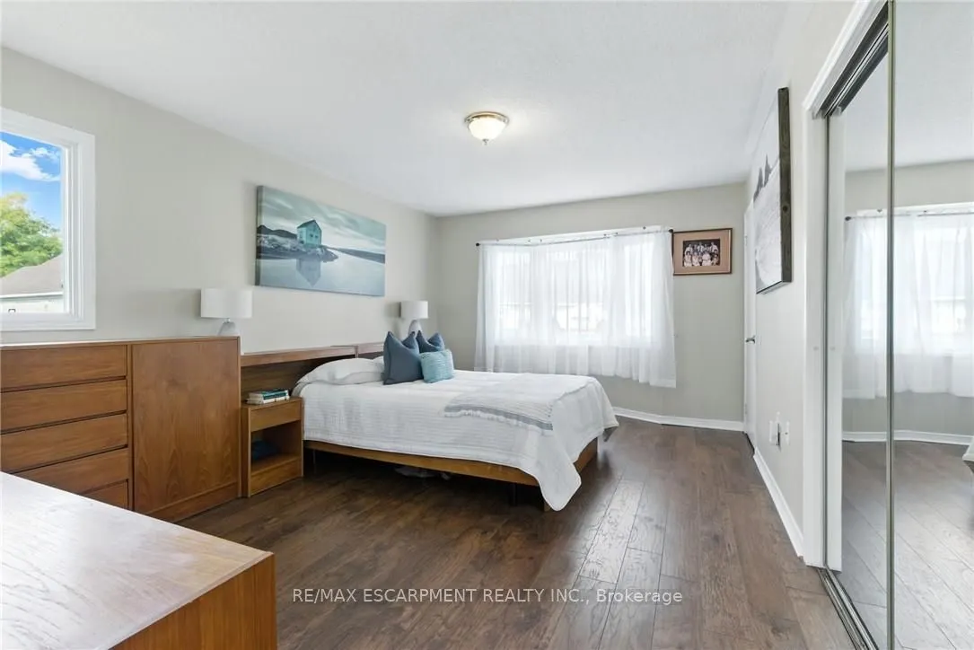 360 Silverbirch Boulevard, #16