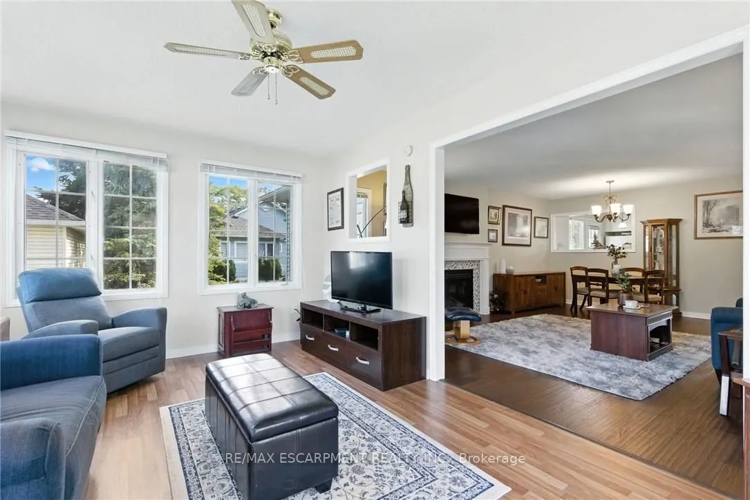 360 Silverbirch Boulevard, #16