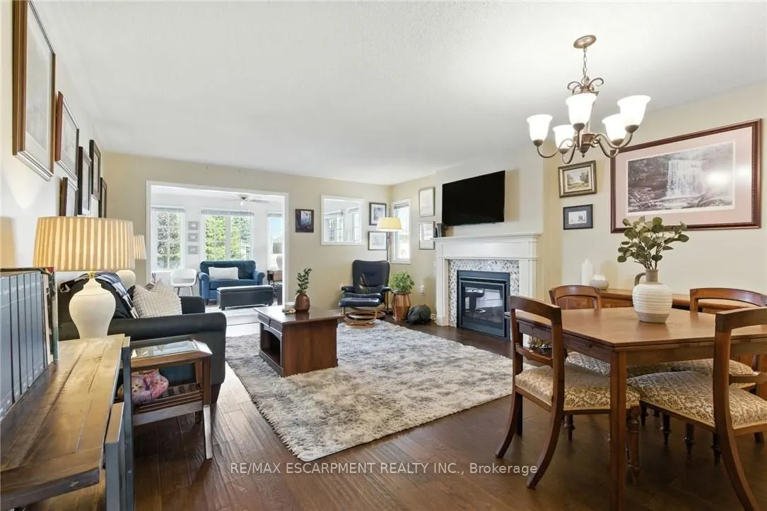360 Silverbirch Boulevard, #16