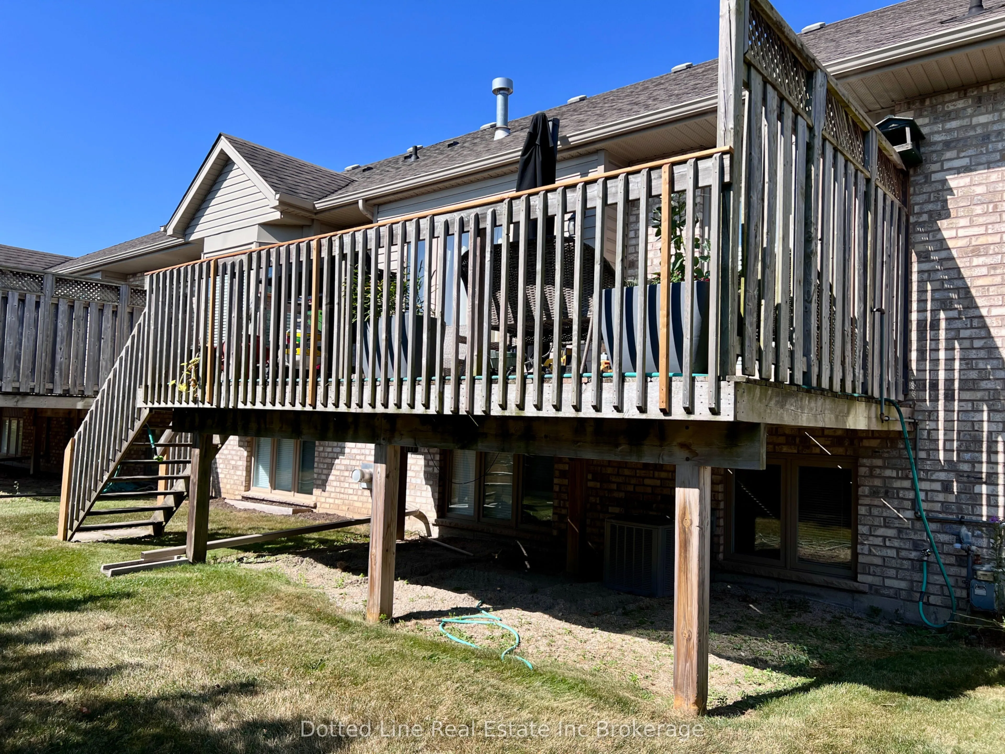 500 Lakeview Drive, #11