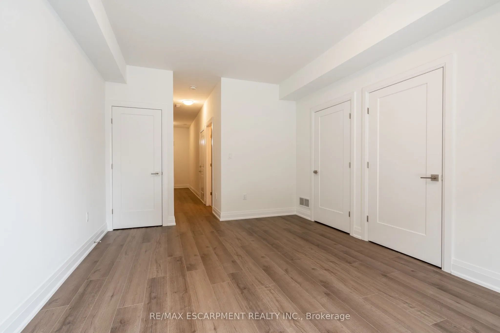 20 CLEAR VALLEY Lane