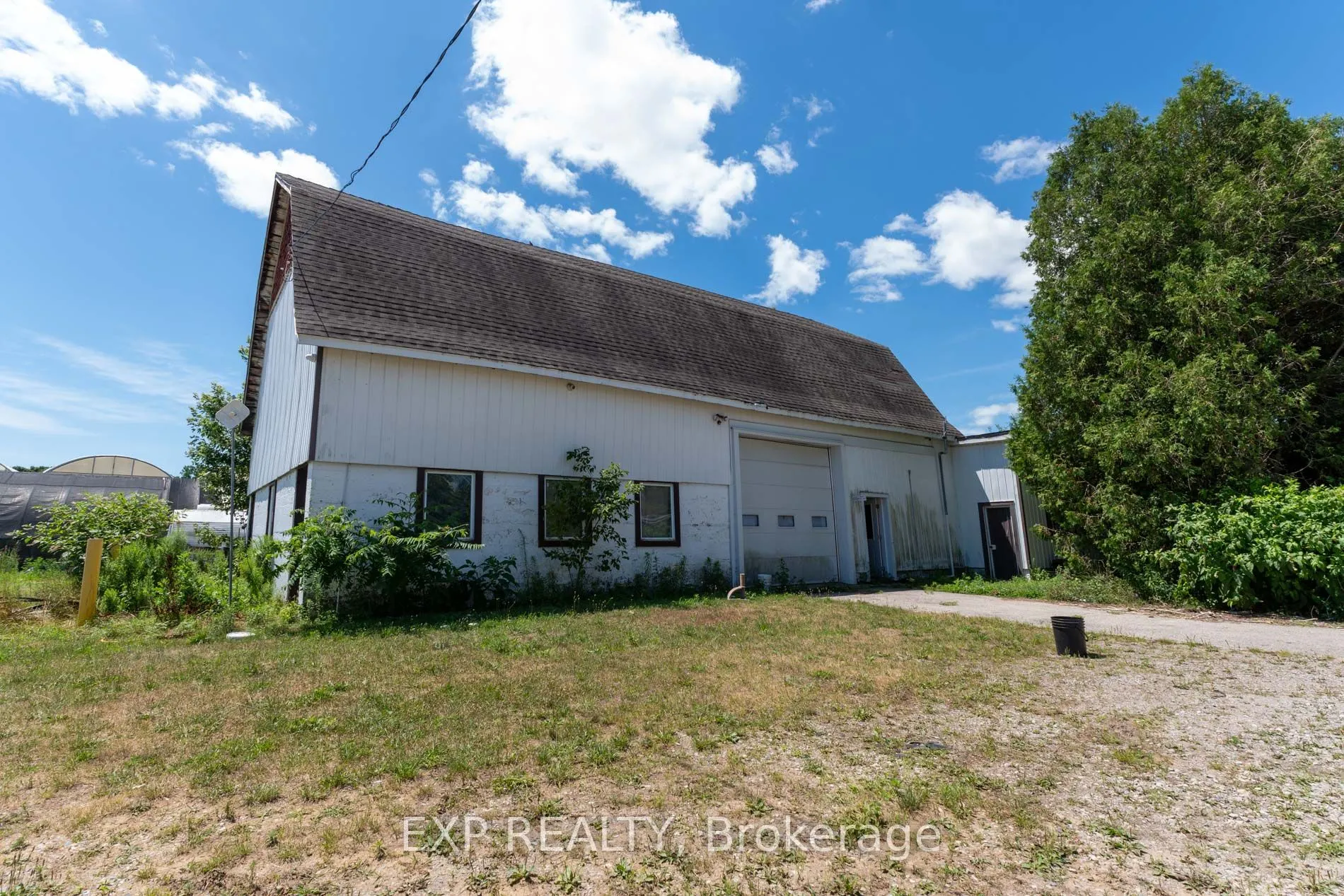 926 Fairground Road