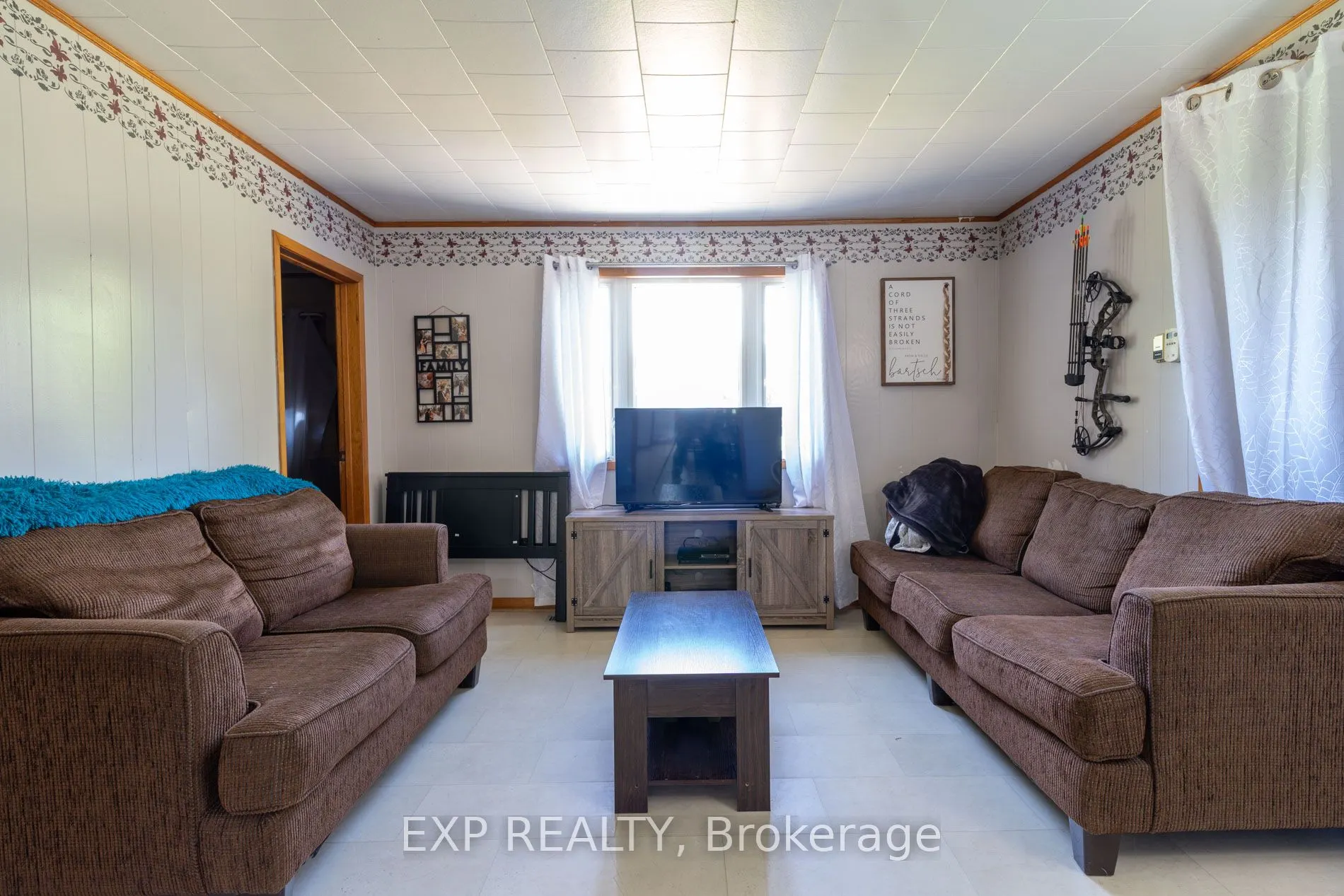 926 Fairground Road