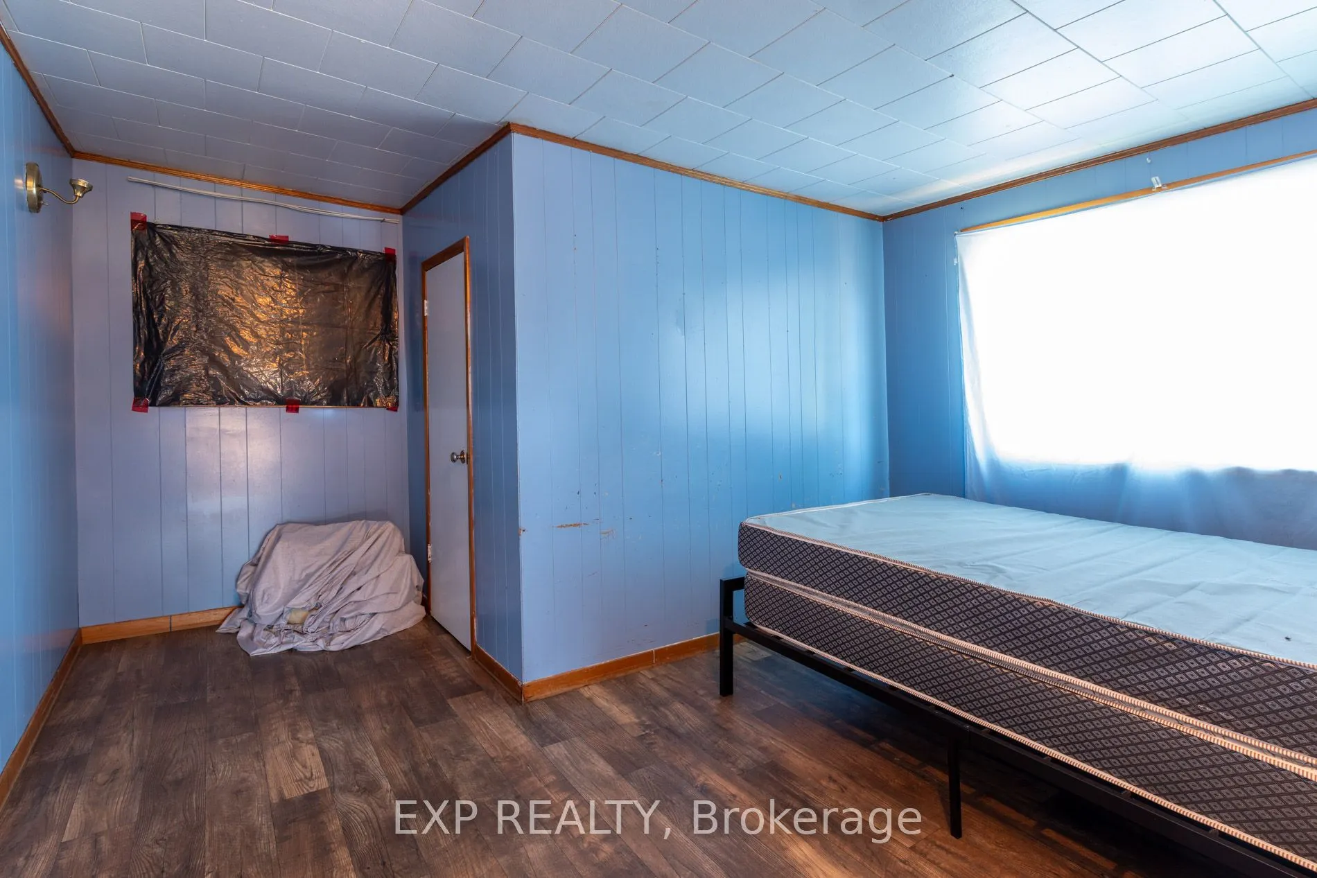 926 Fairground Road