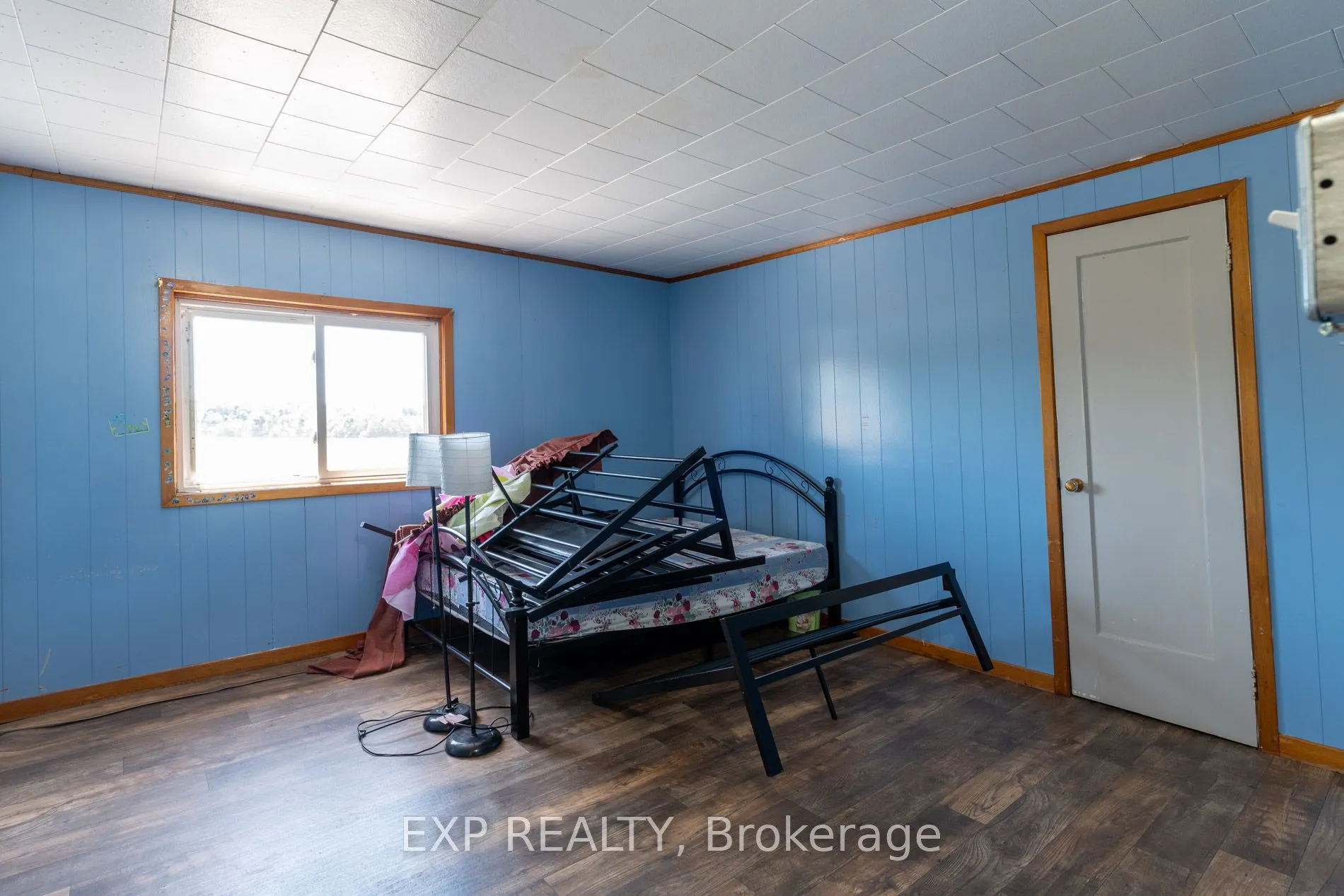 926 Fairground Road