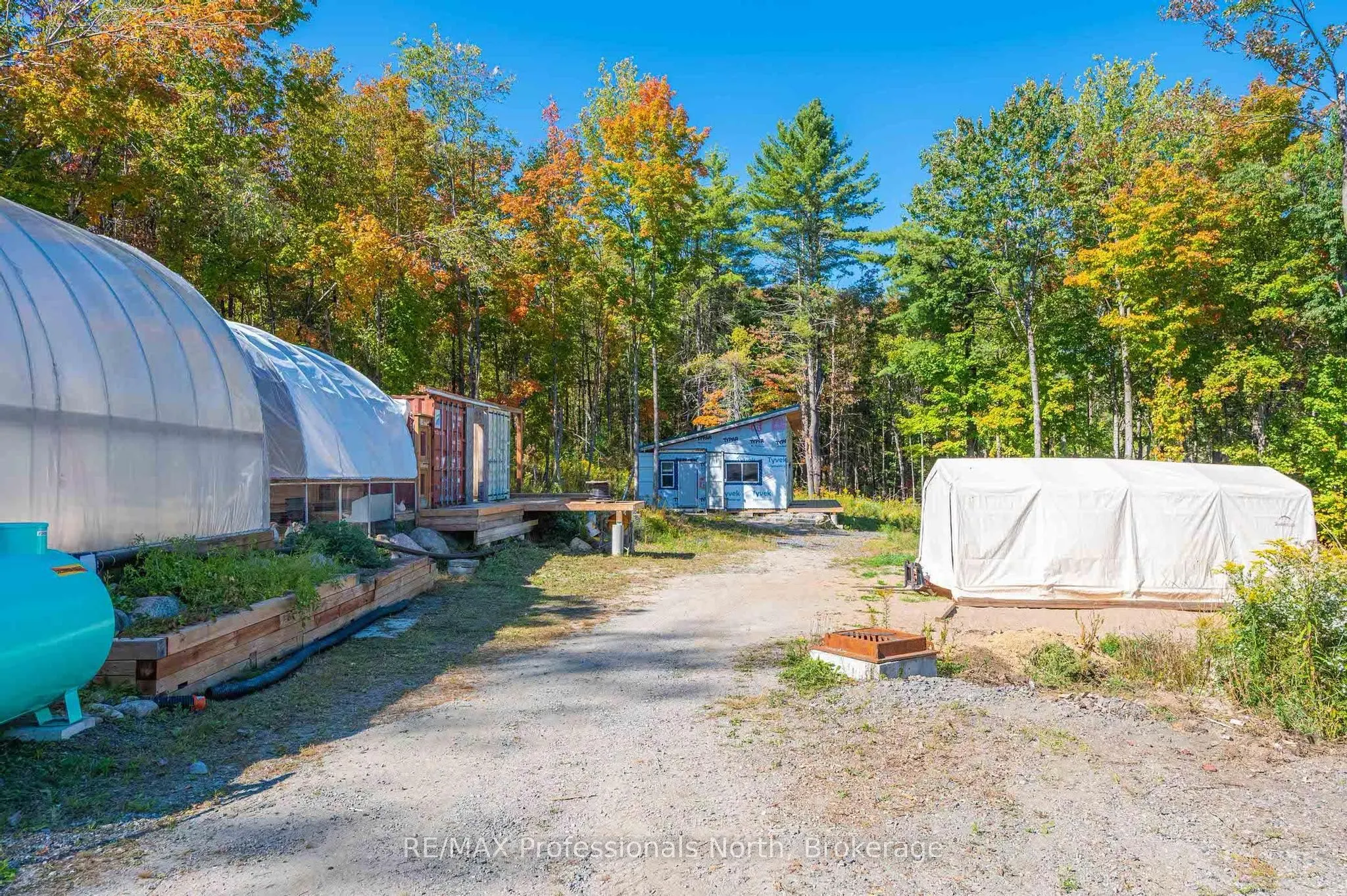 1211 Gelert Road