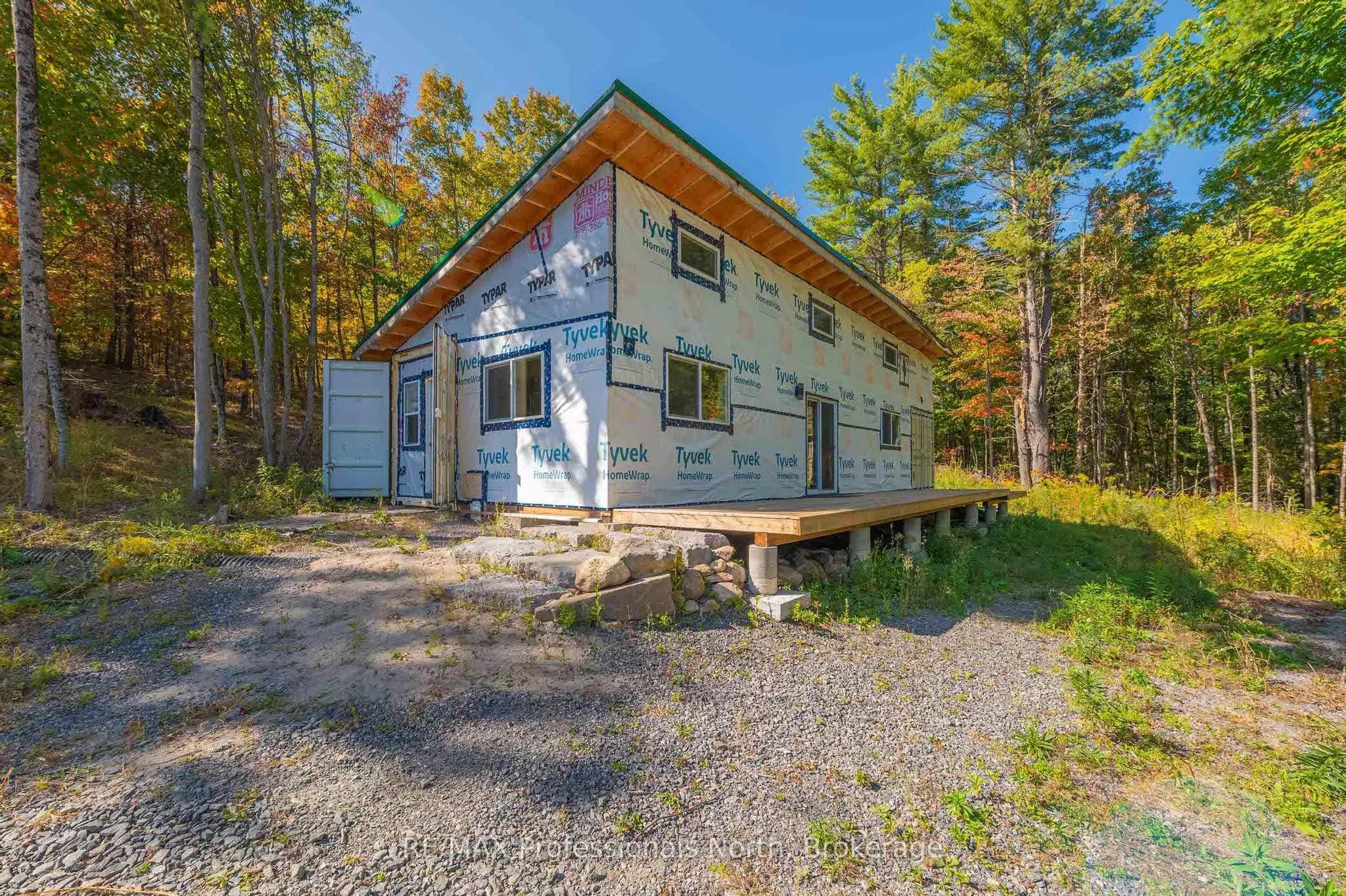 1211 Gelert Road