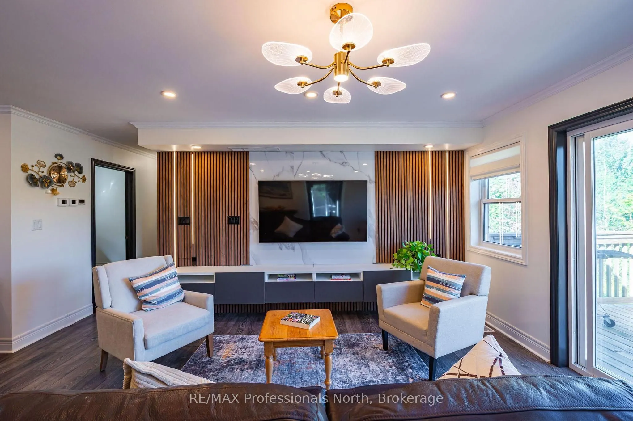 1211 Gelert Road
