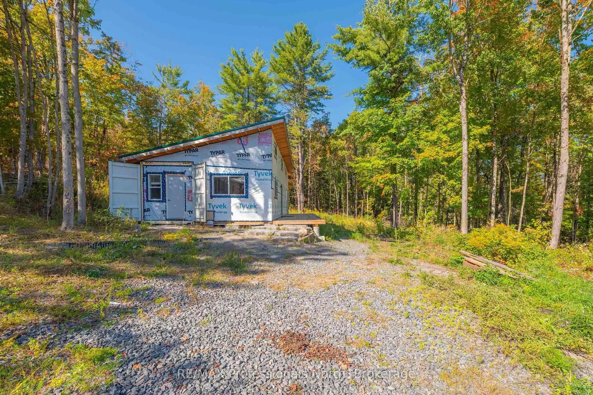 1211 Gelert Road