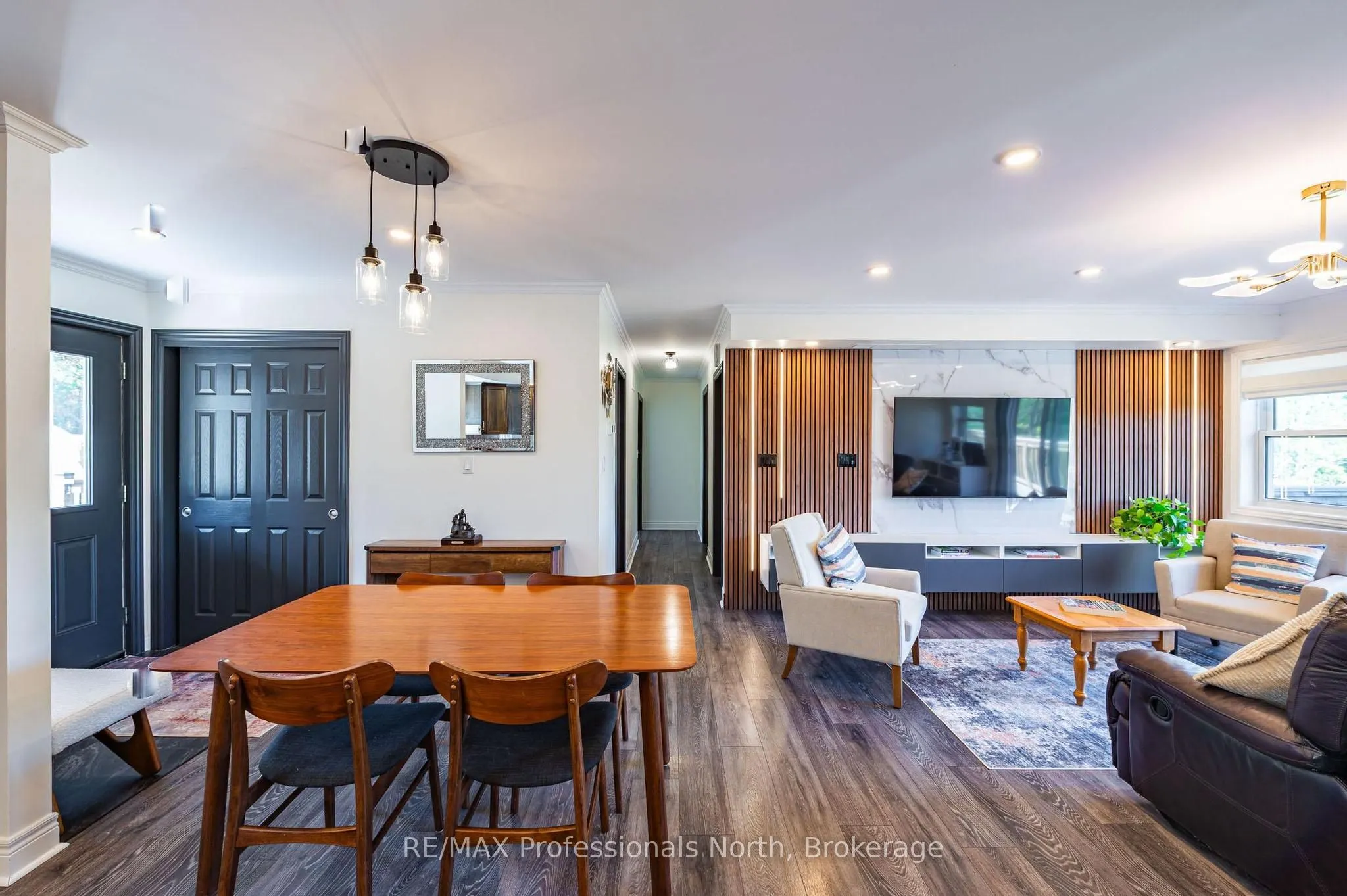 1211 Gelert Road