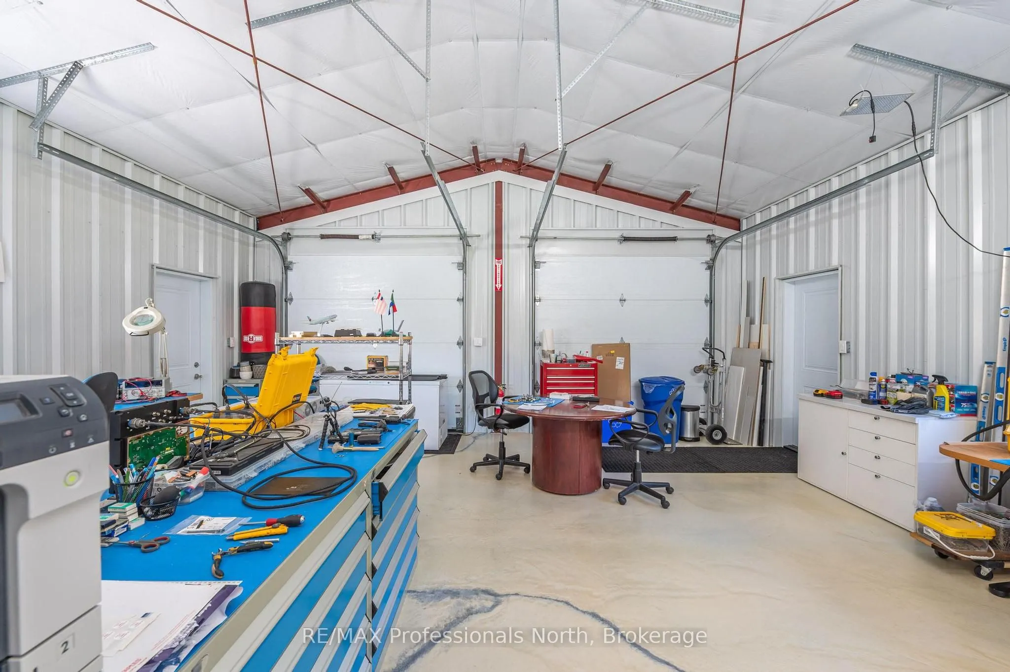 1211 Gelert Road