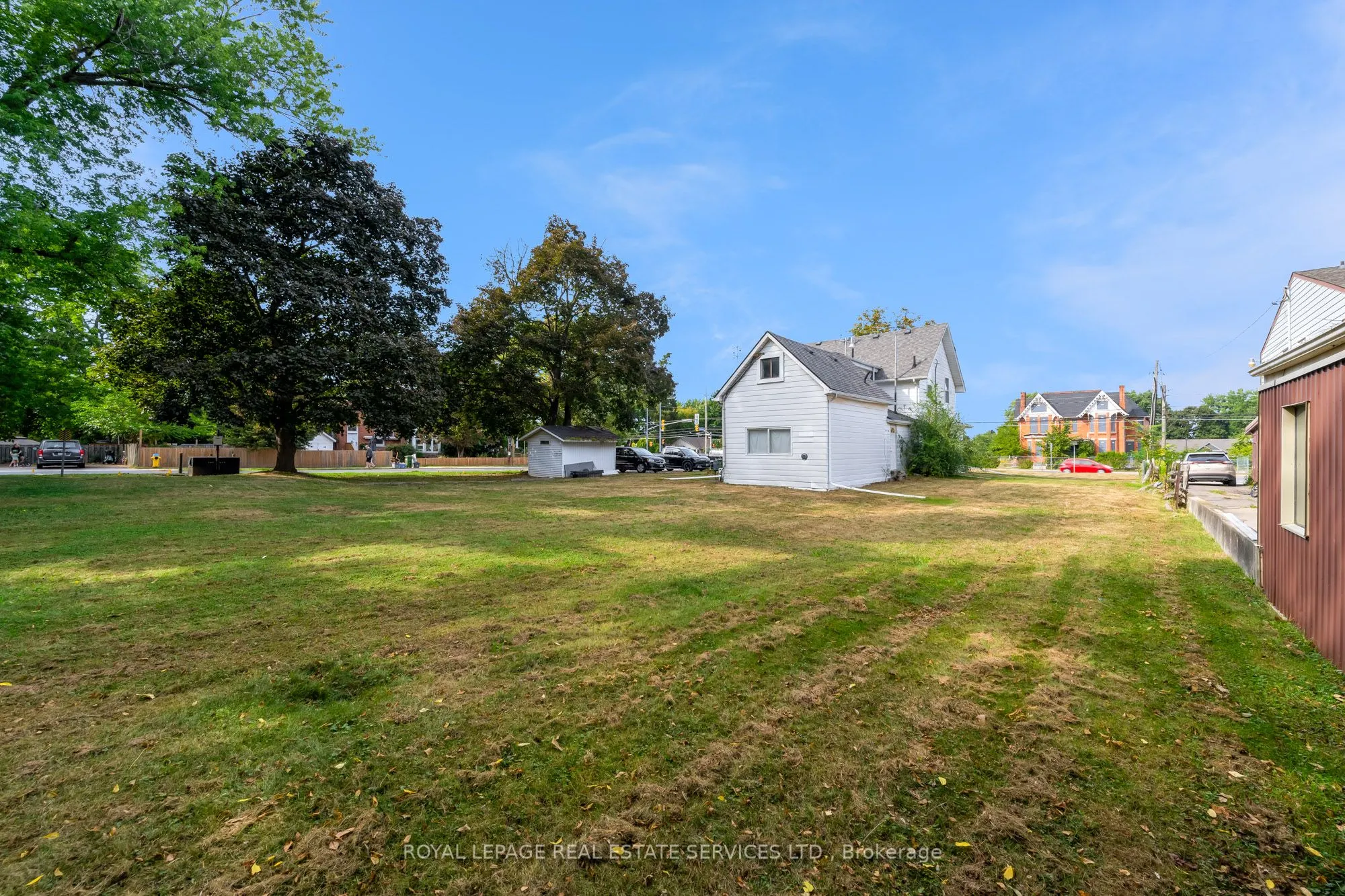 132 Main Street E
