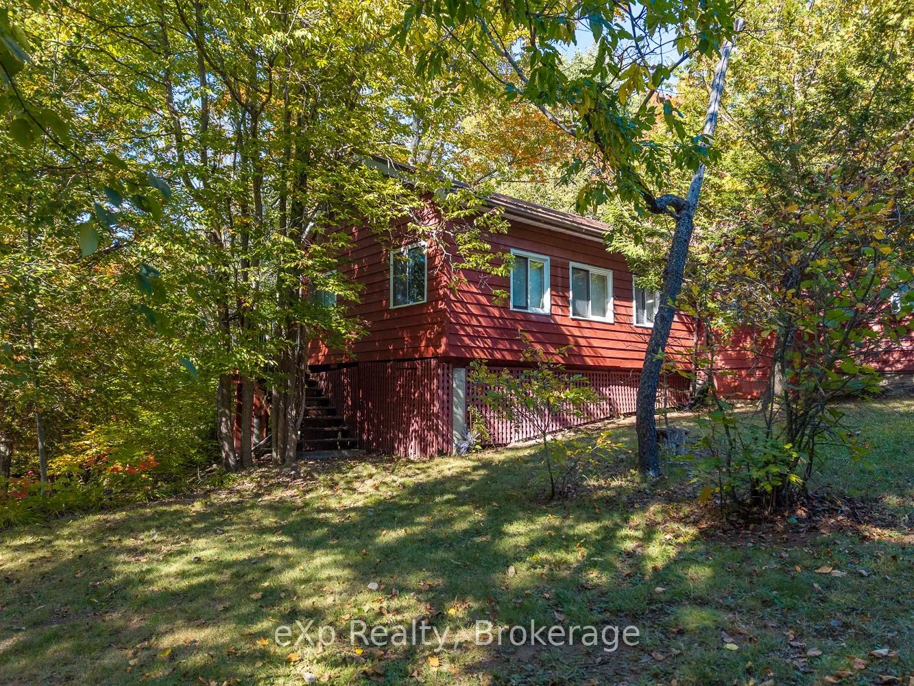 32 McKellar Lake Road