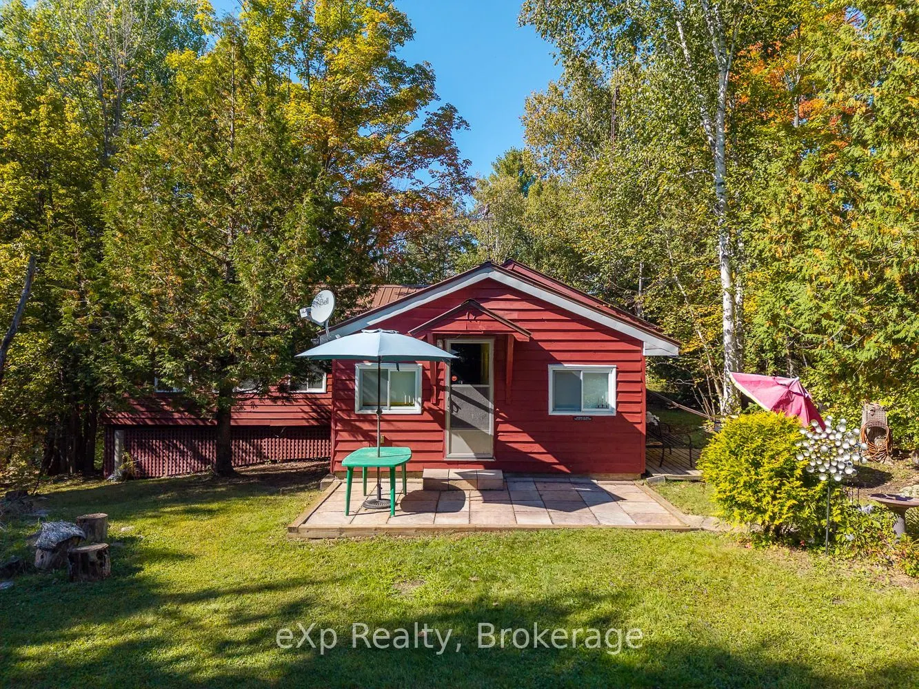 32 McKellar Lake Road