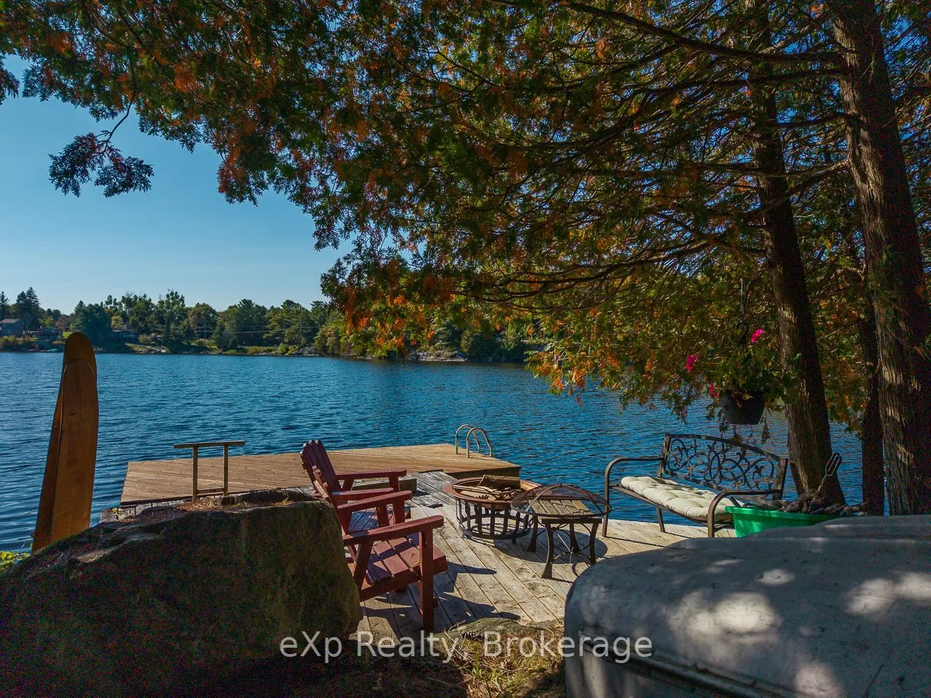 32 McKellar Lake Road