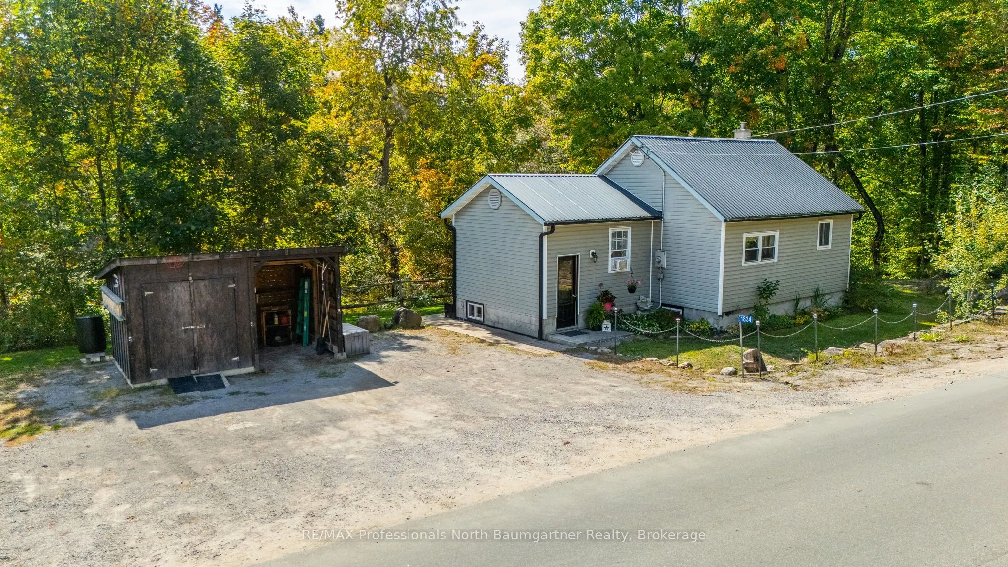 1834 Scotch Line Road W