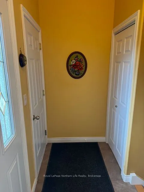 23 Villeneuve Court