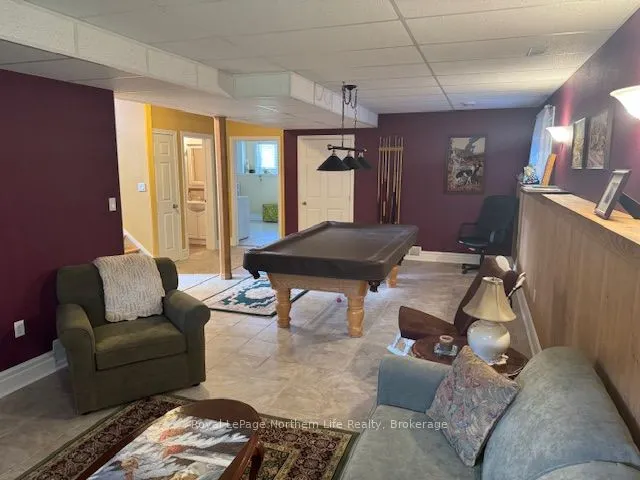 23 Villeneuve Court