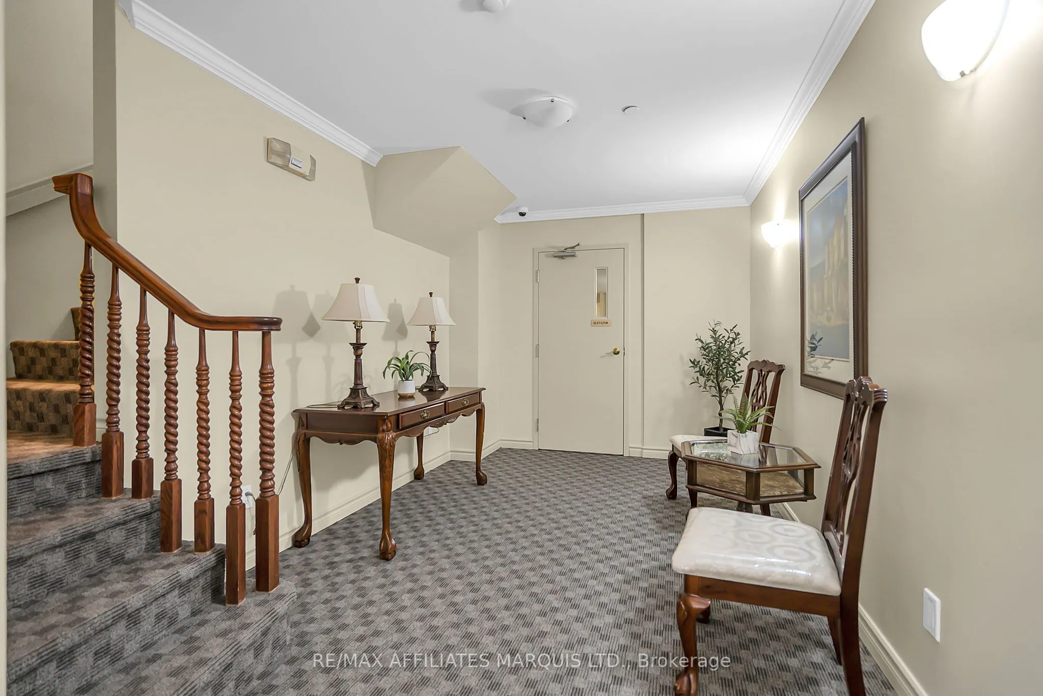 321 Water Street W, #403