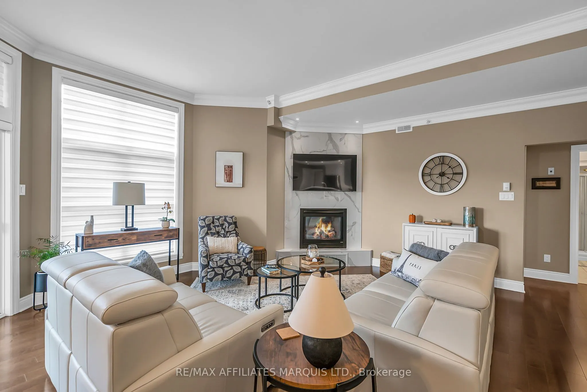 321 Water Street W, #403