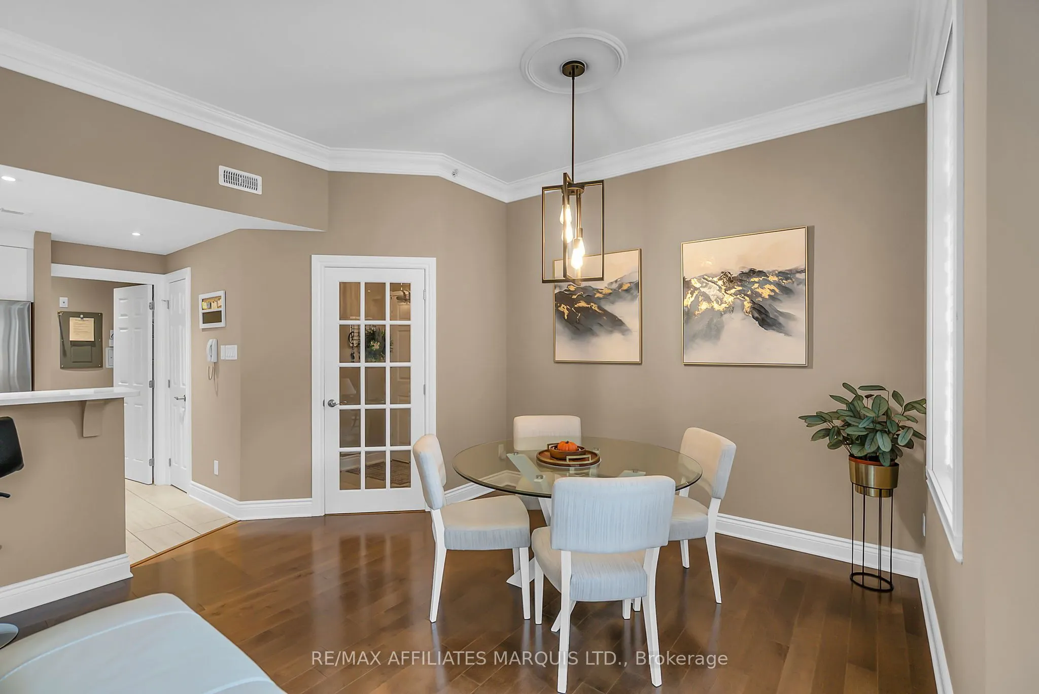 321 Water Street W, #403