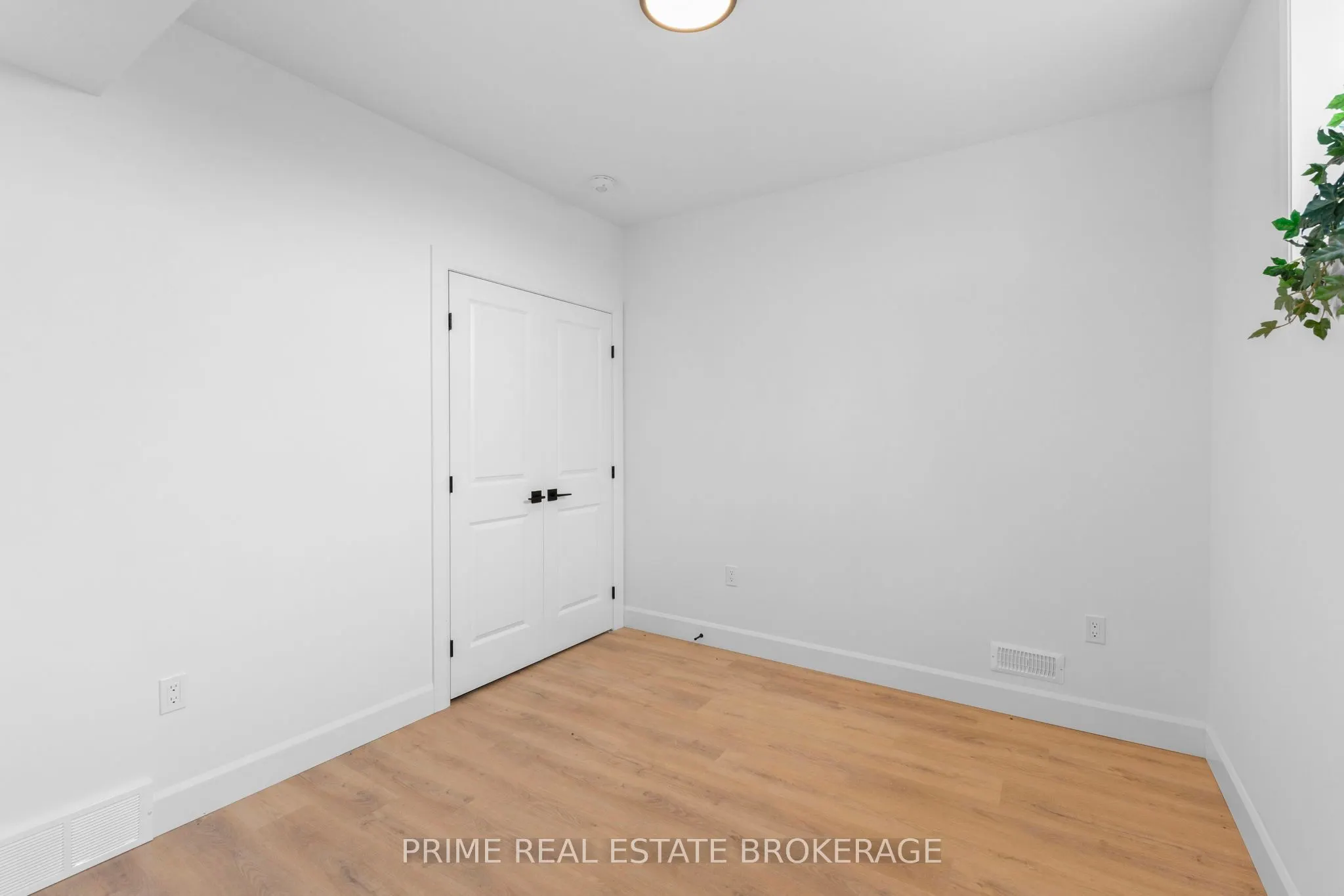 106 Coastal Crescent, #3