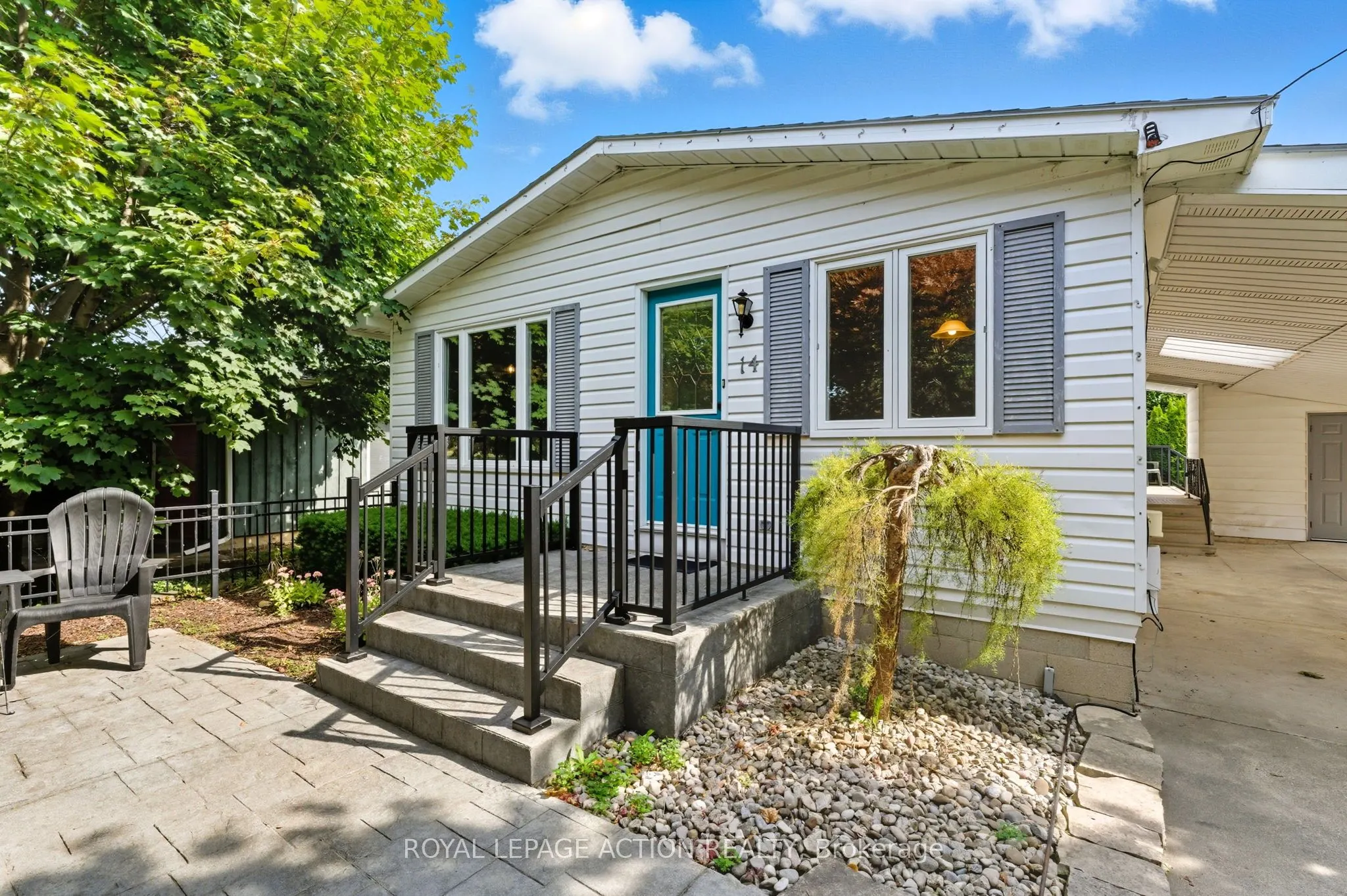 14 Jackson Heights