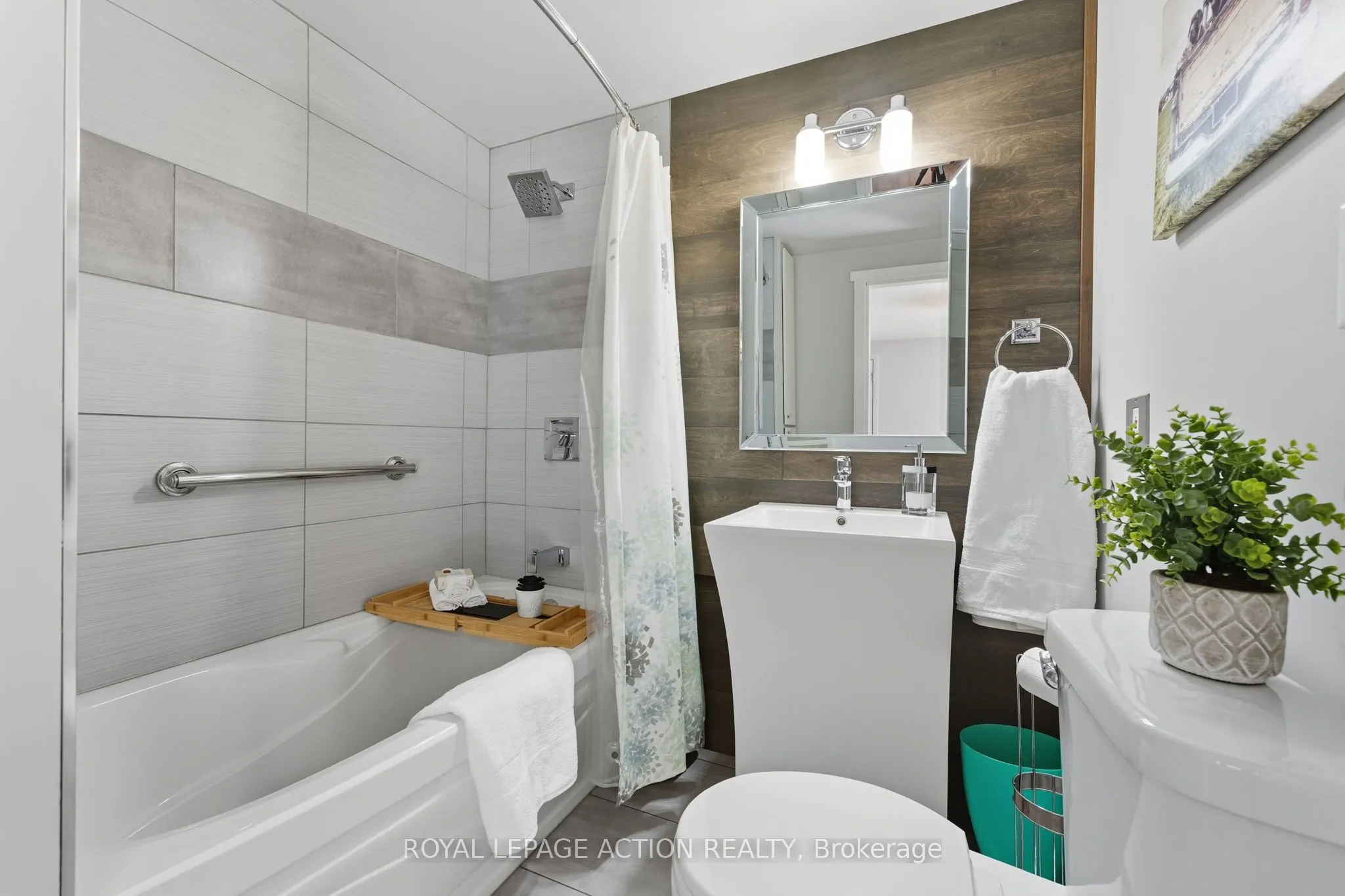 14 Jackson Heights