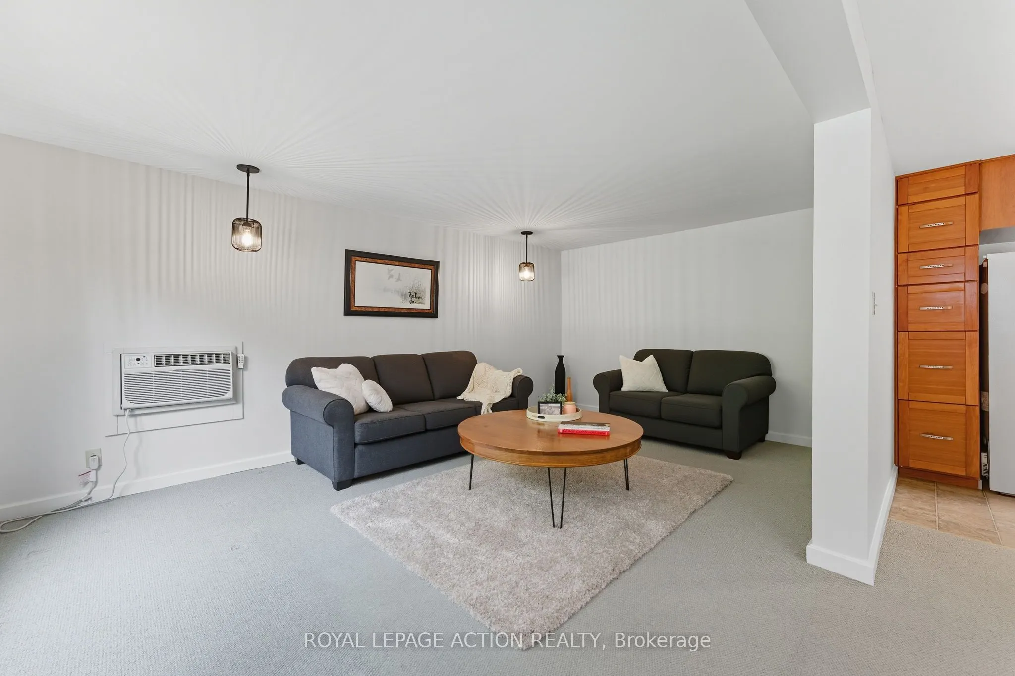 14 Jackson Heights