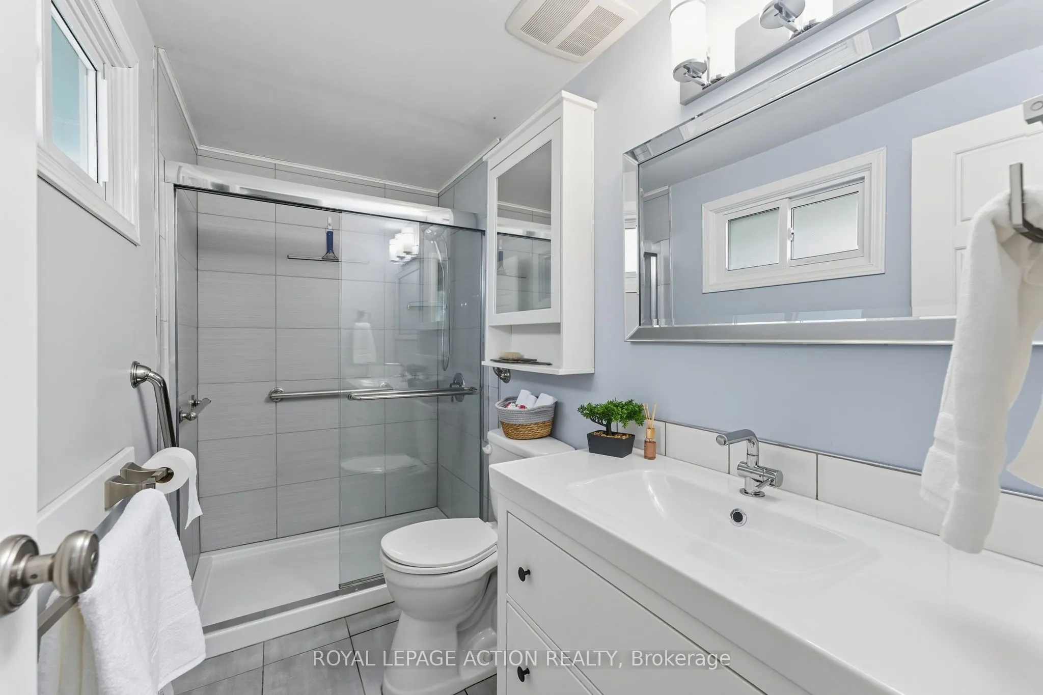 14 Jackson Heights