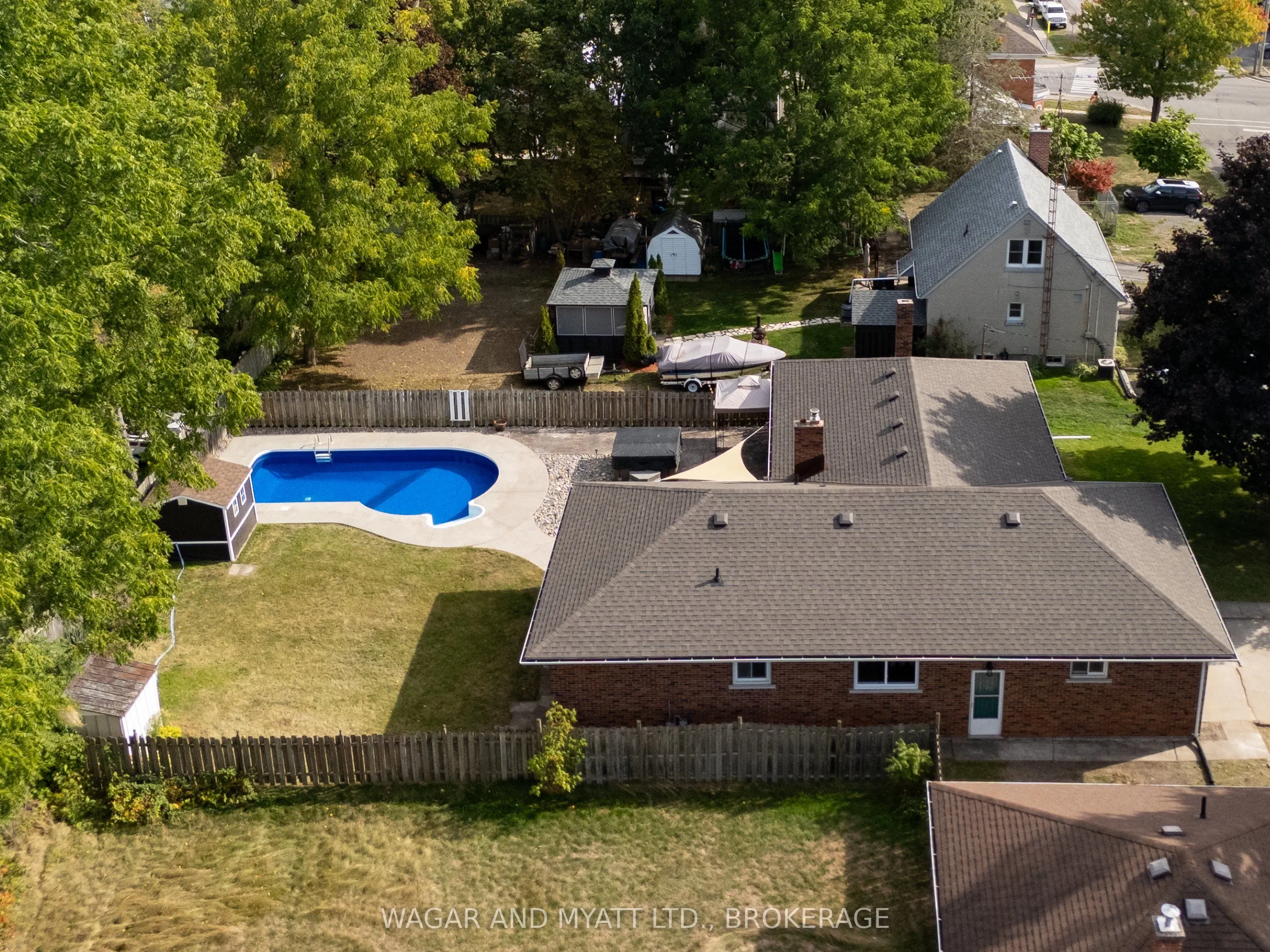 166 GREEN Street