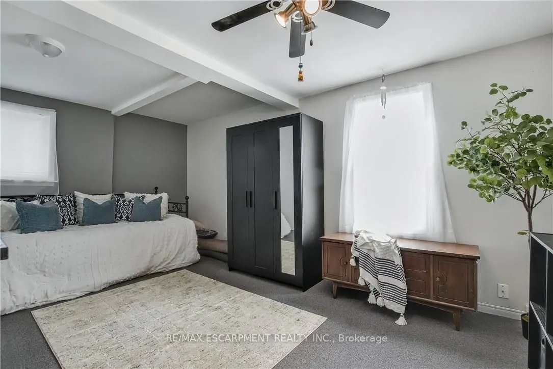 51 East 22nd Street