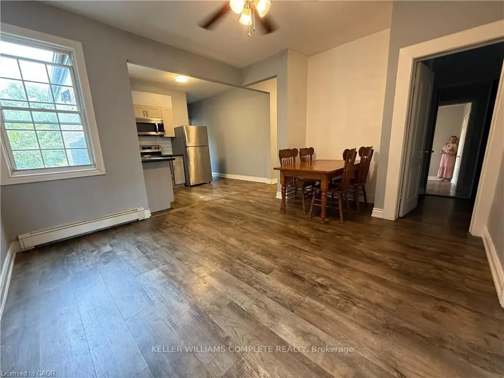 590 MAIN Street E, #2
