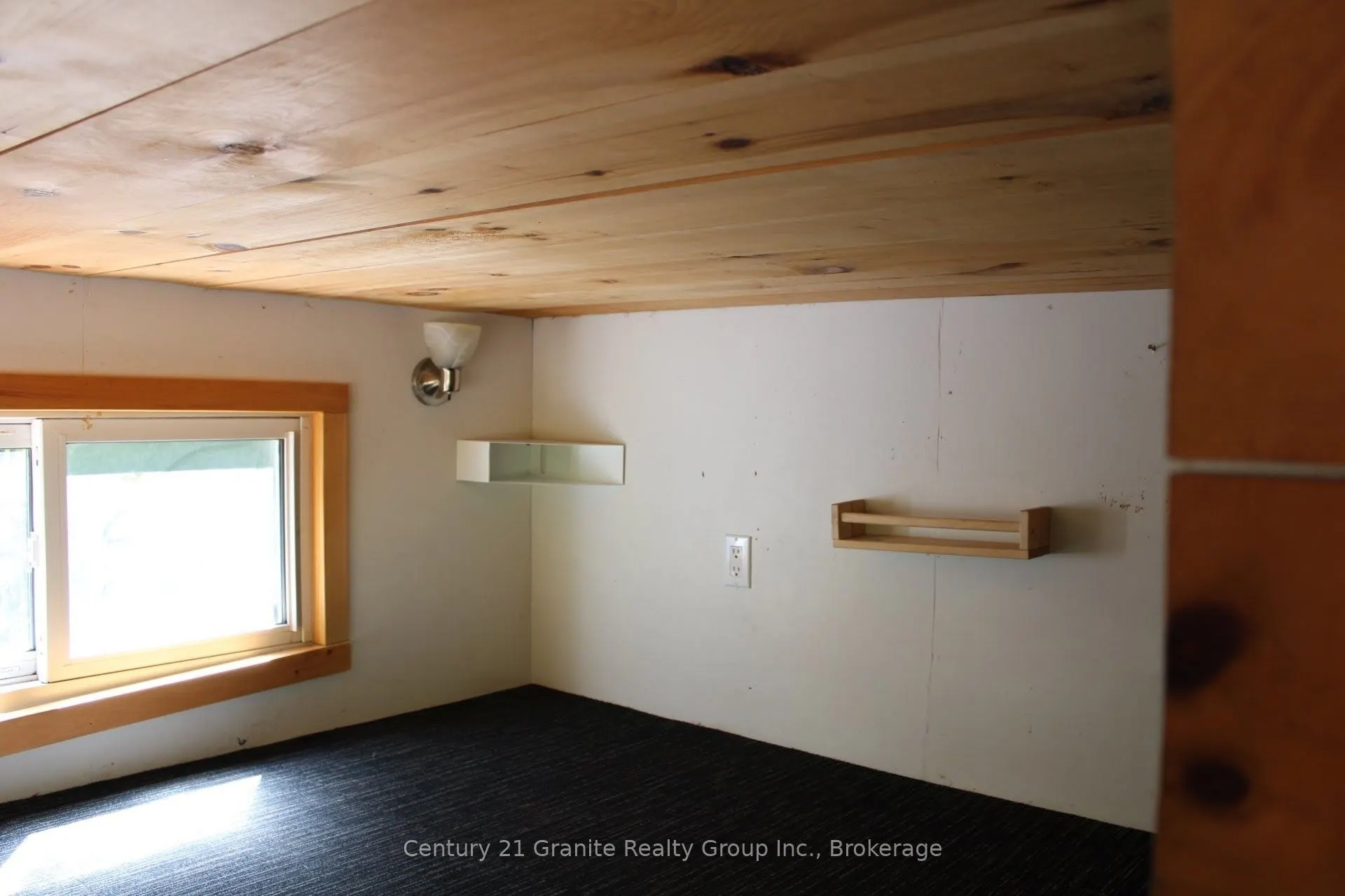 1295 Binscarth Trail