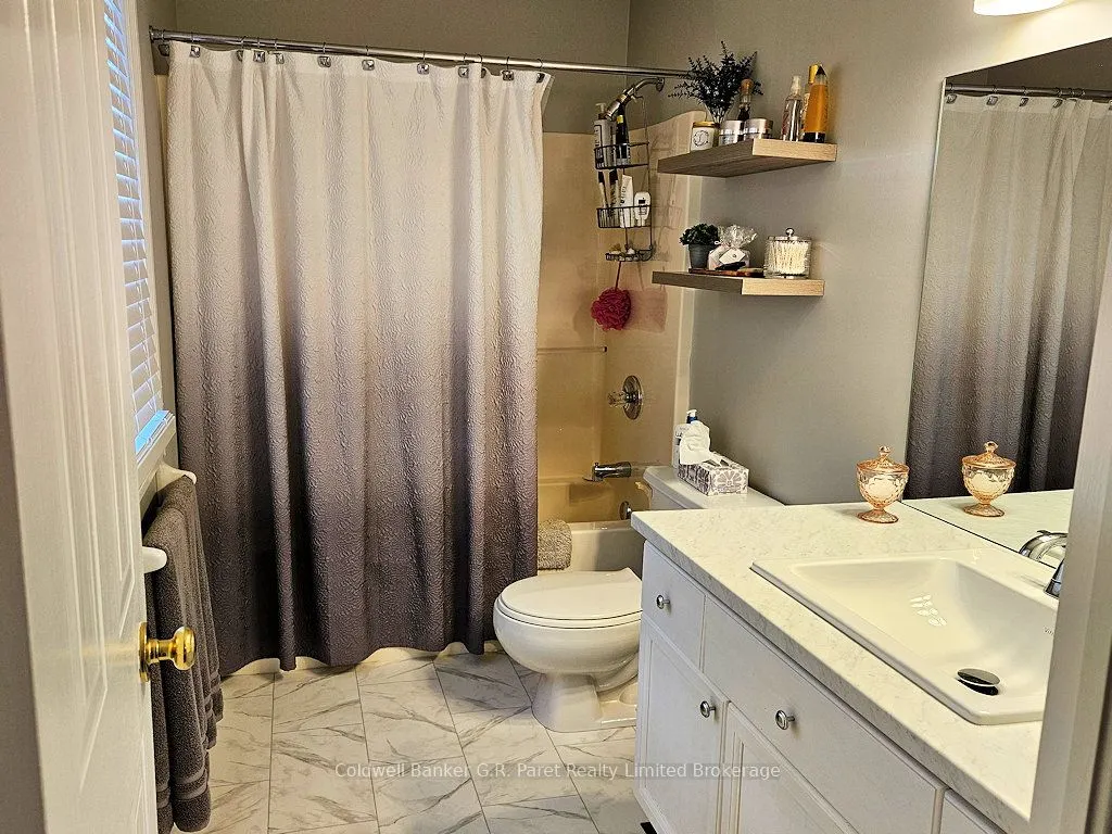 622 Wharncliffe Rd. South Road, #6