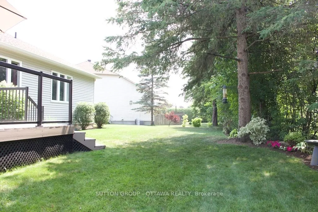 18 Sirocco Crescent