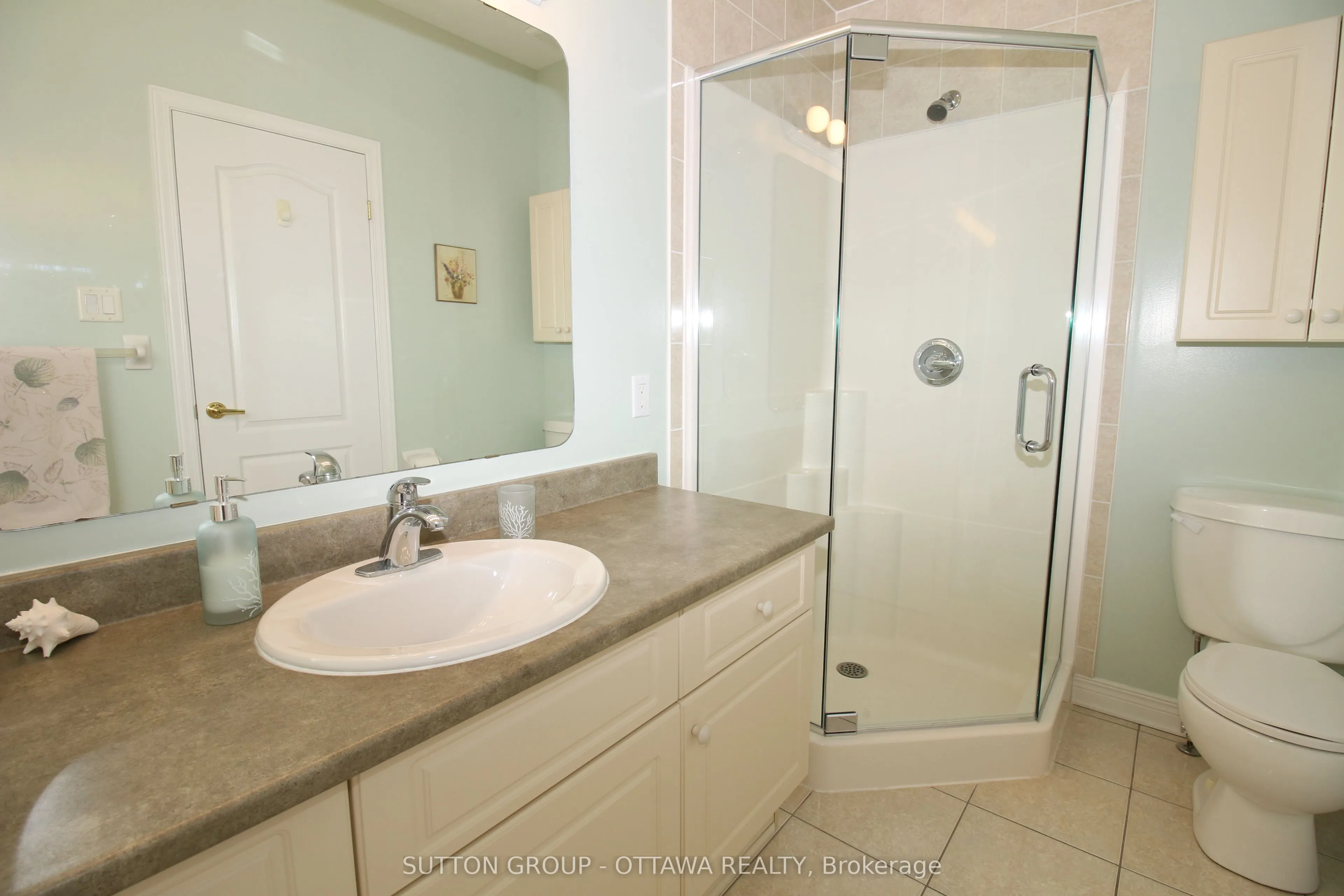 18 Sirocco Crescent