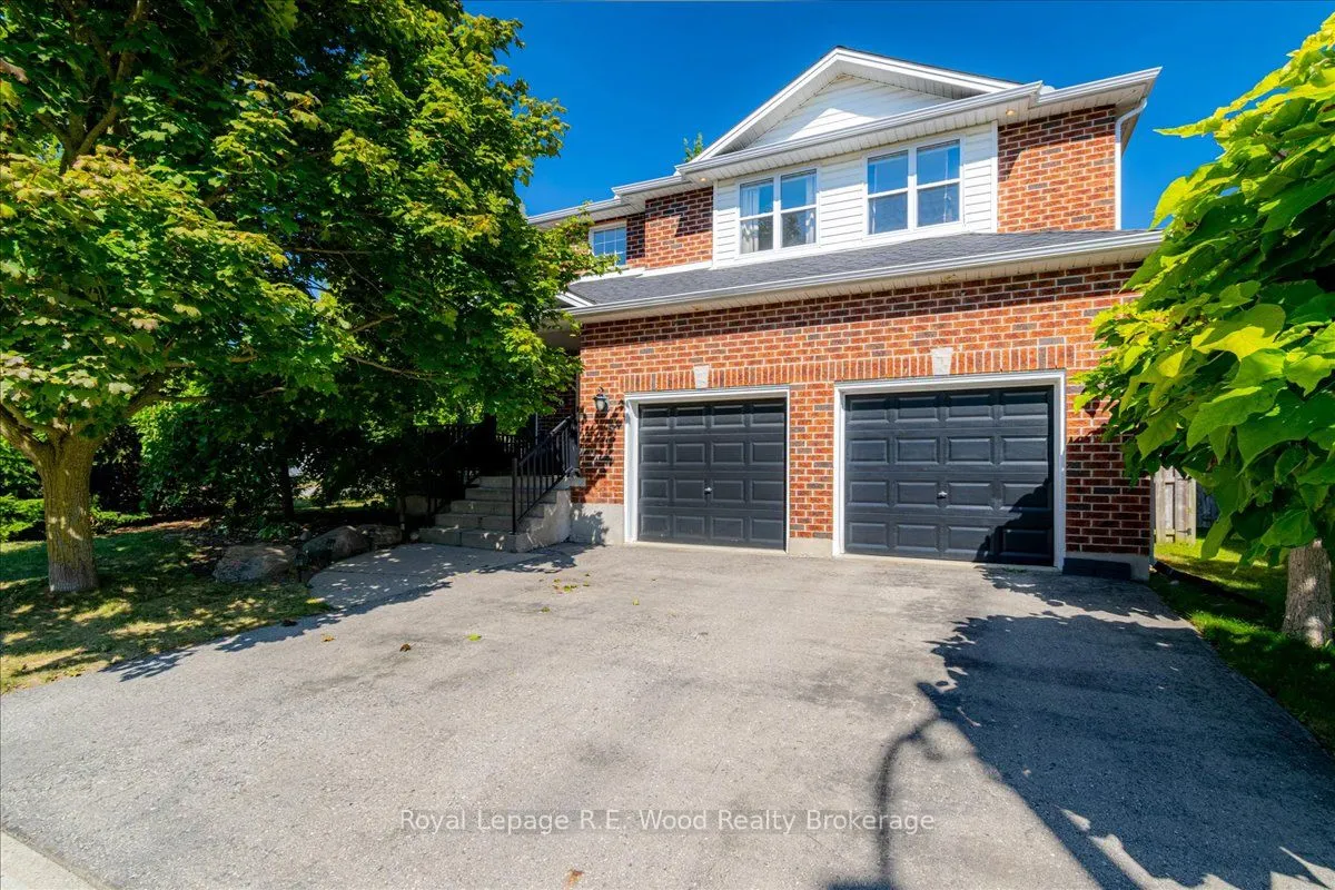 6 Owen Street