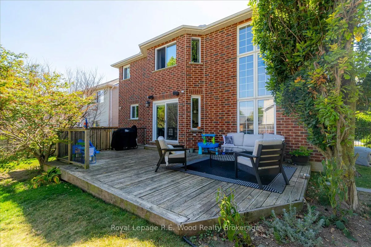 6 Owen Street