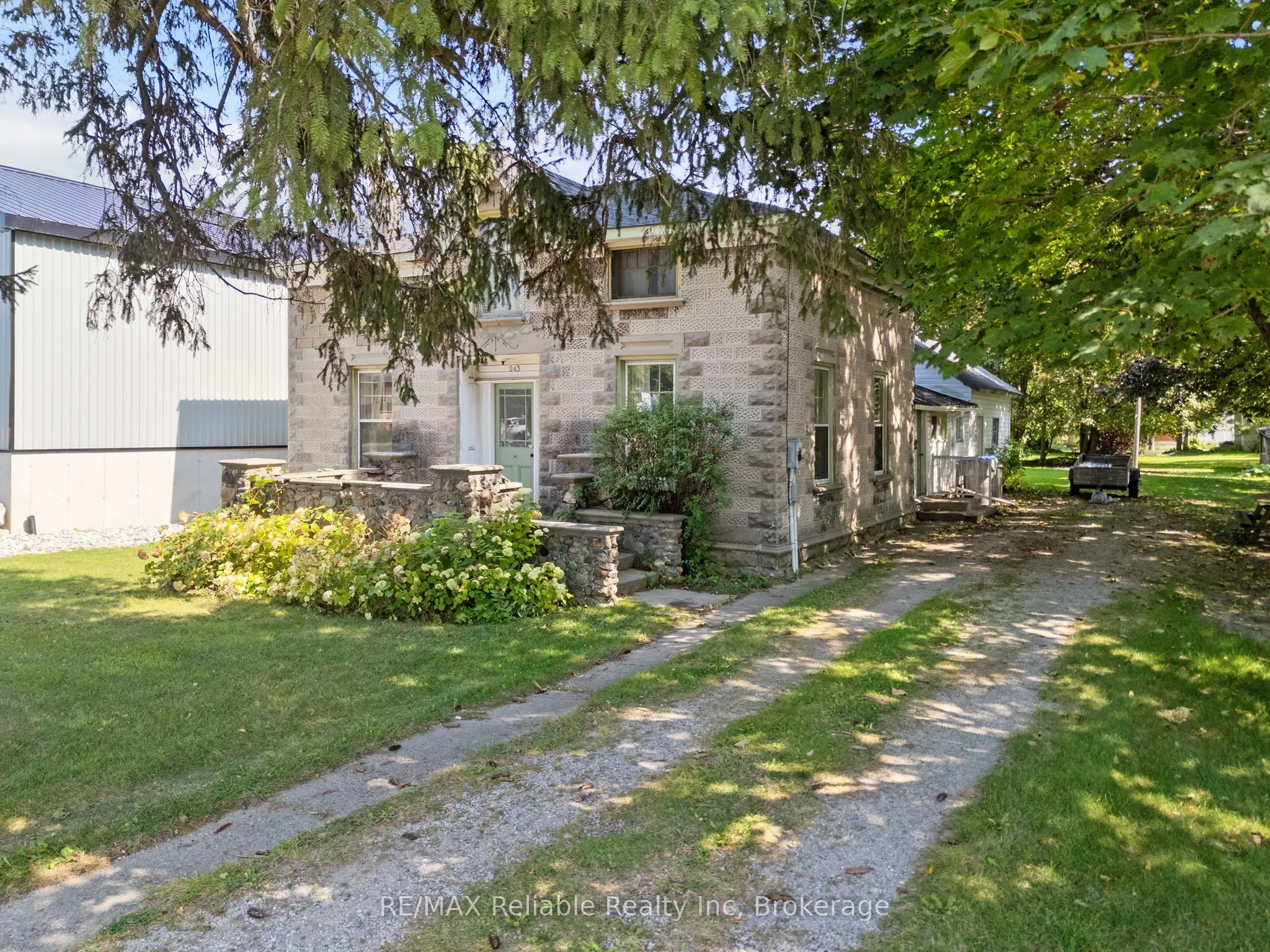 243 Albert Street