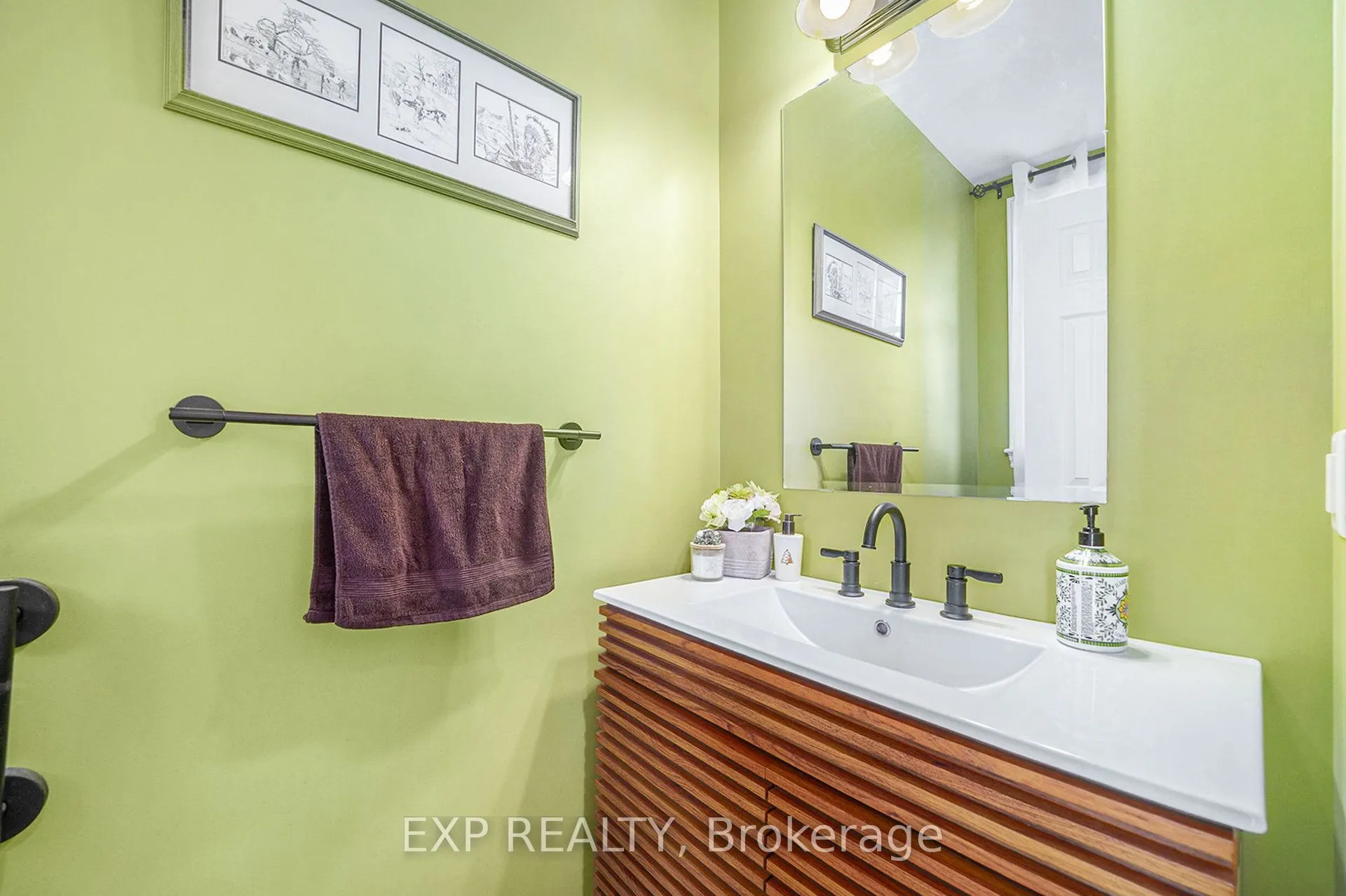203 Brambling Way