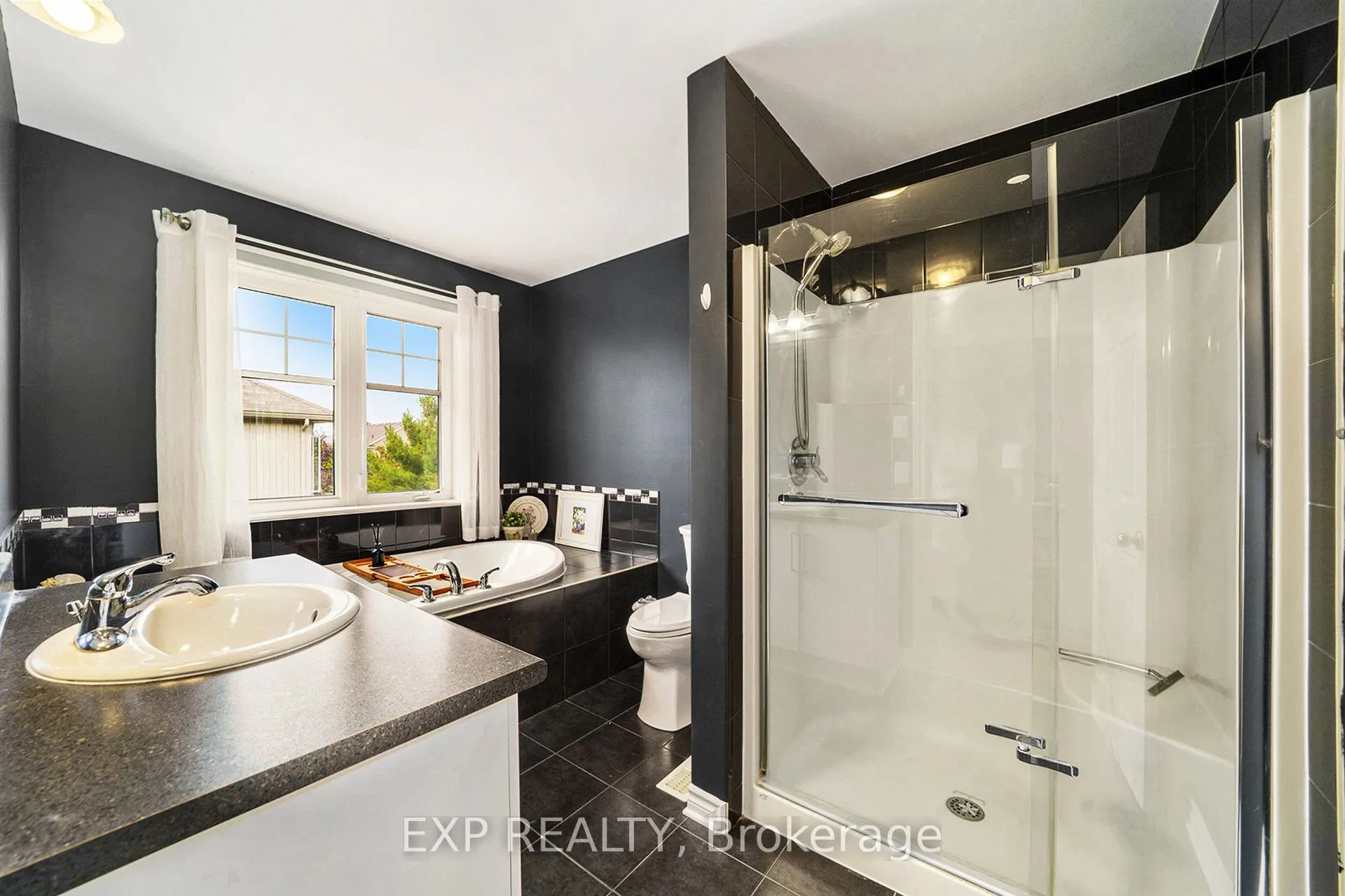 203 Brambling Way