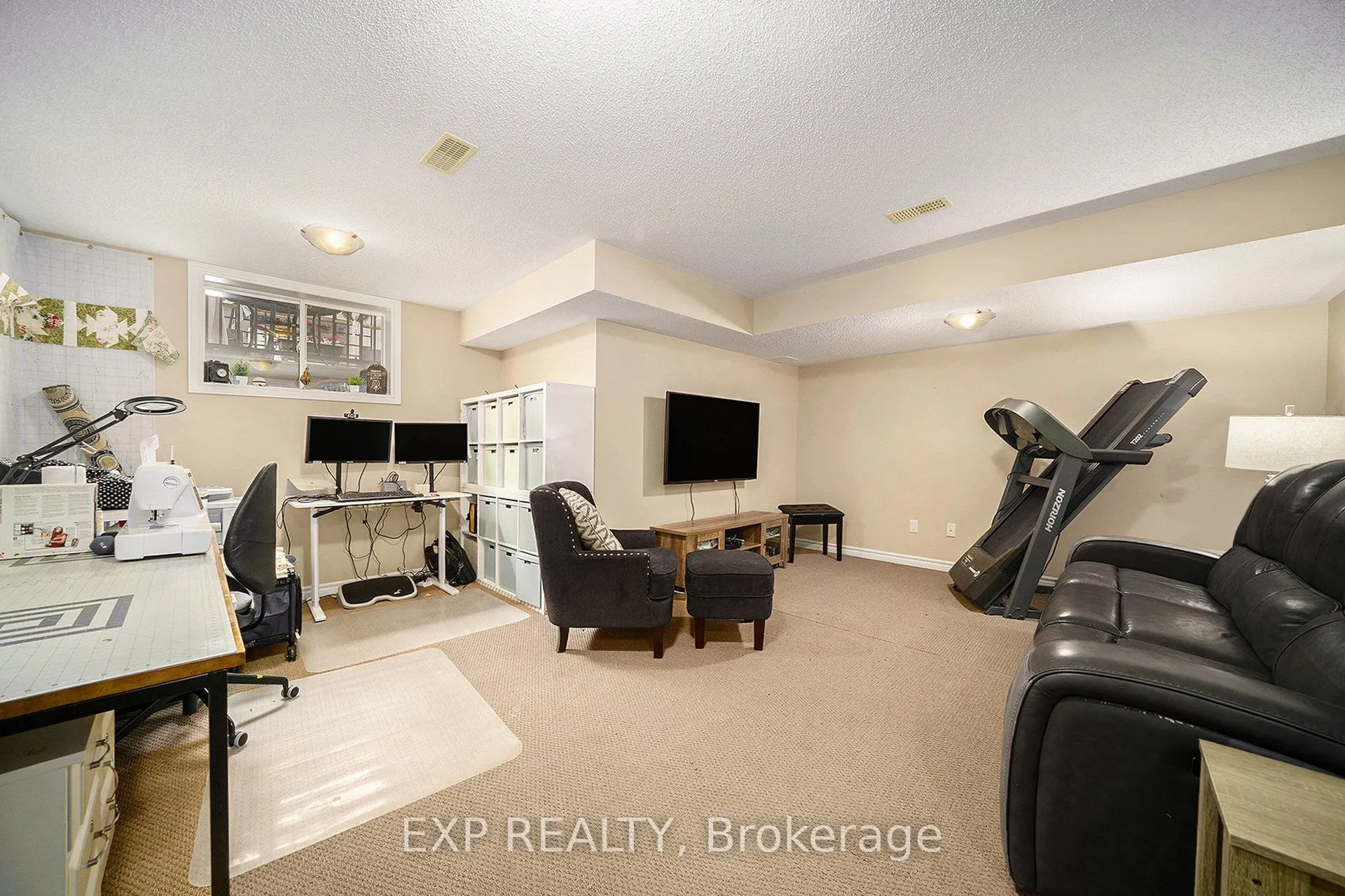203 Brambling Way