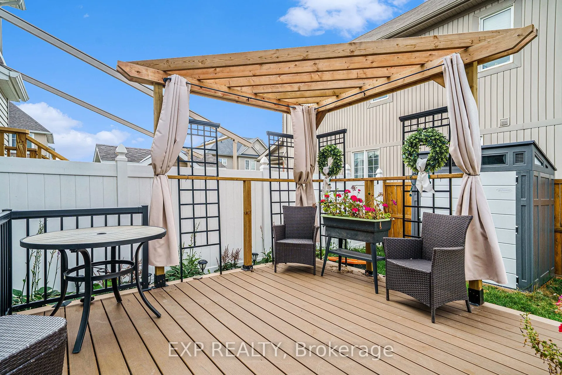 203 Brambling Way