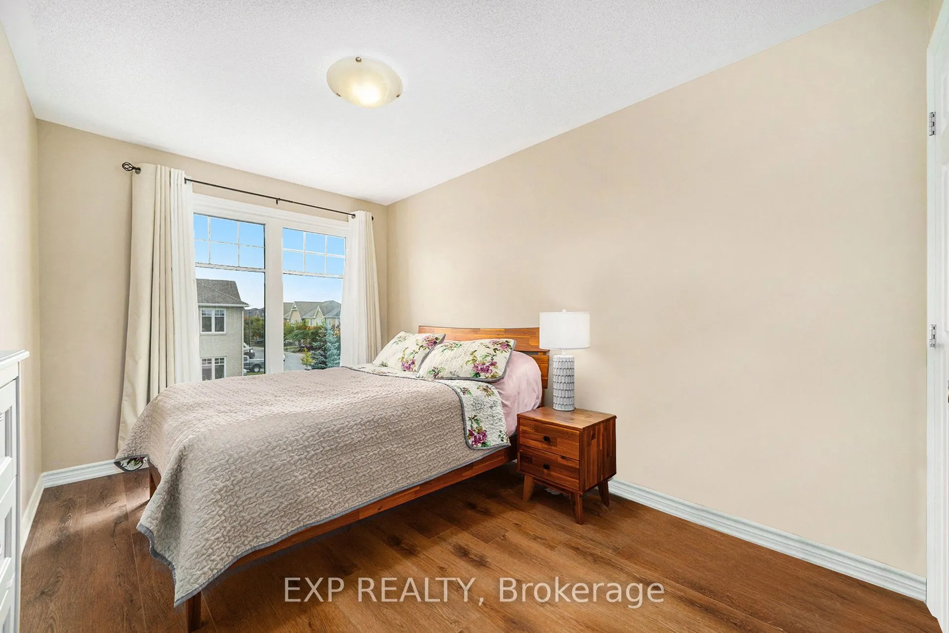 203 Brambling Way