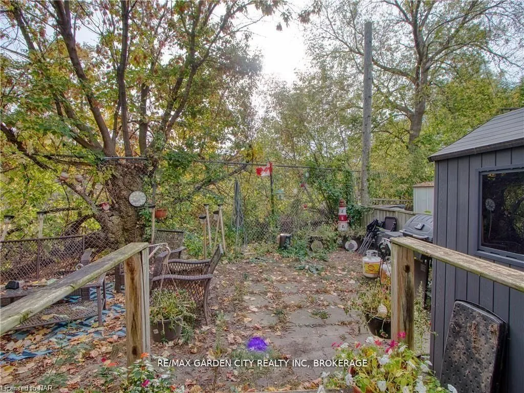 243 ONTARIO Street
